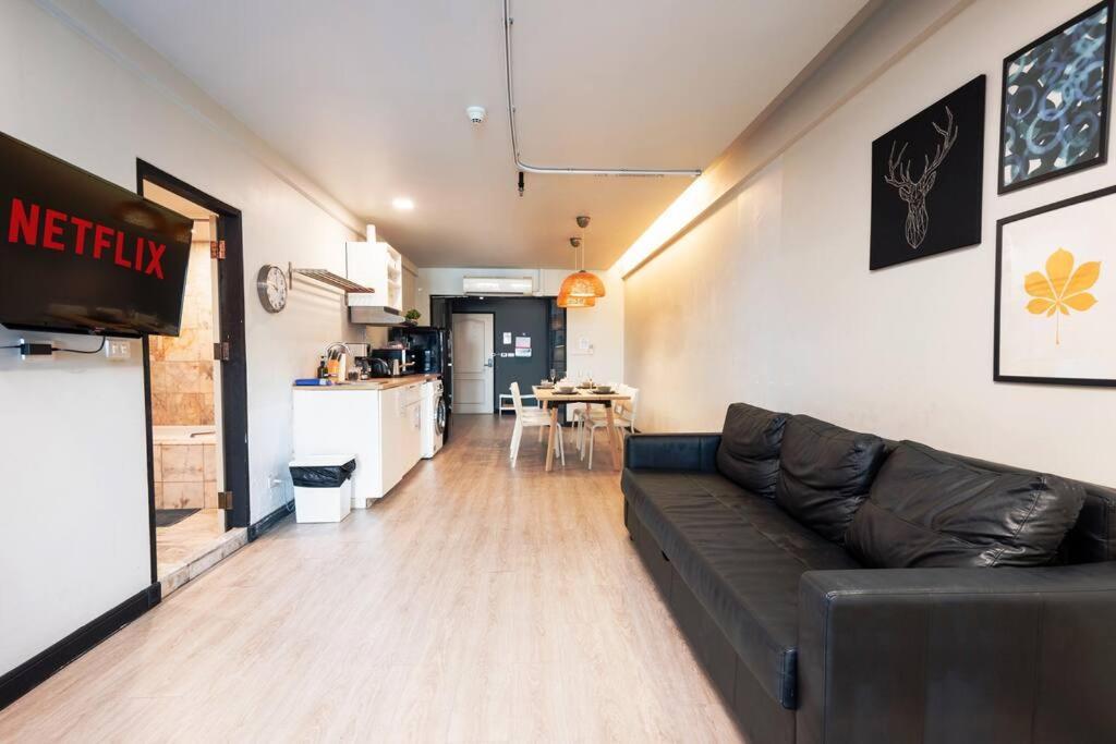 Bangrak Netflix 2 Bedroom 31fl View * Bangkok