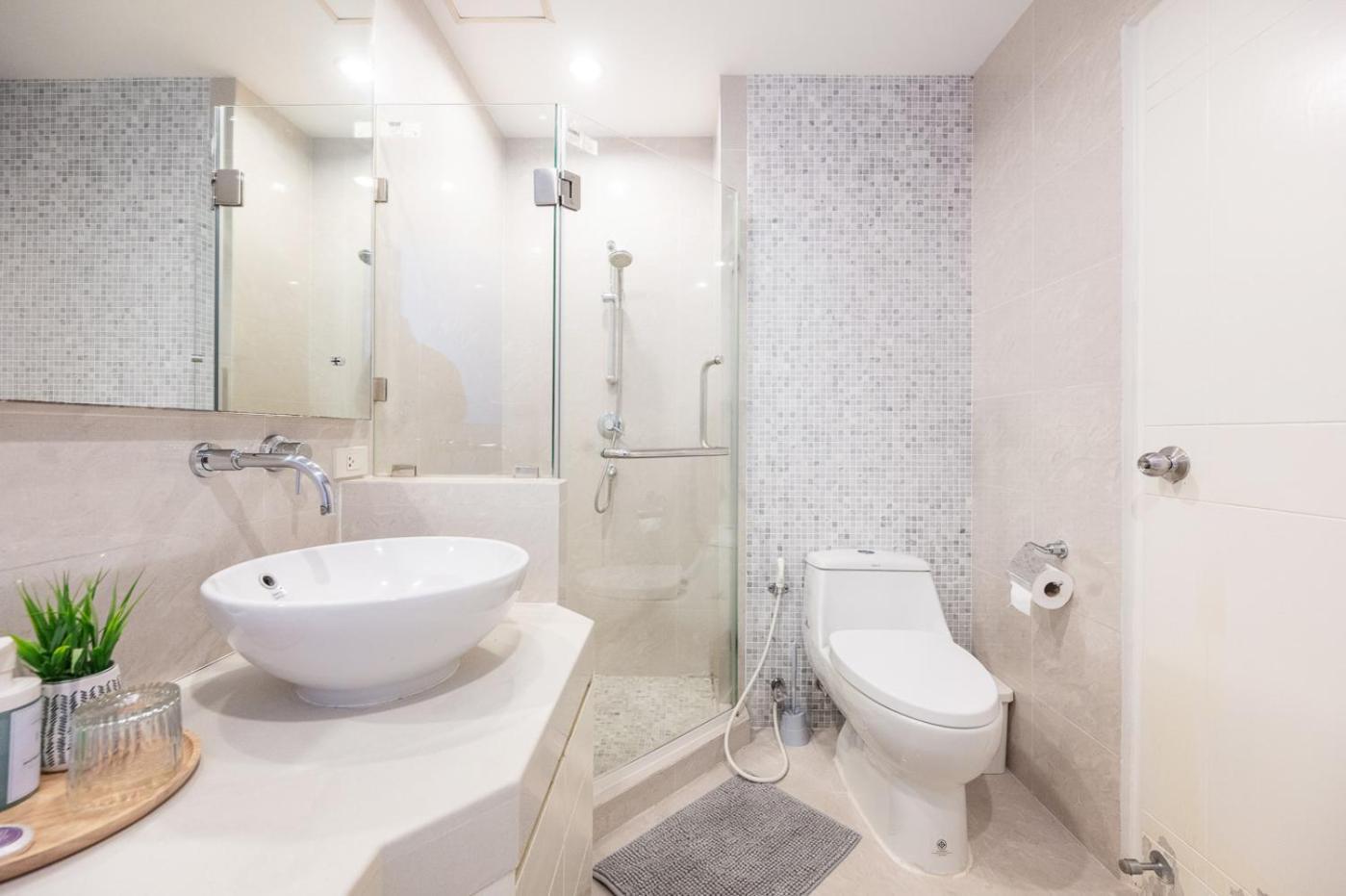 Bts Phromphong Sukhumvit 24 Family 2 Bedroom 2 Bathroom Bangkok