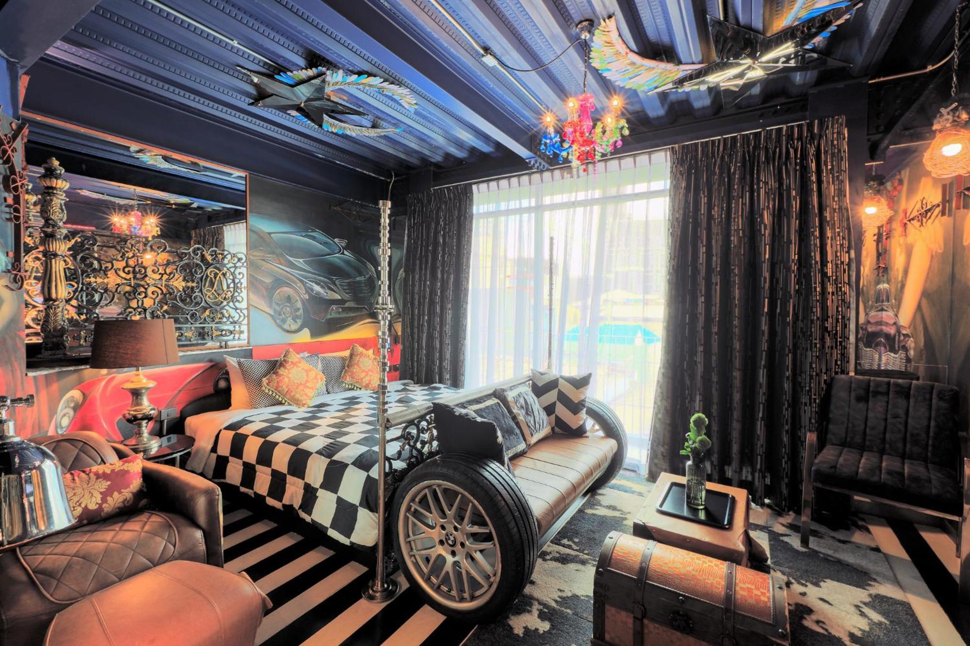 Mestyle Garage