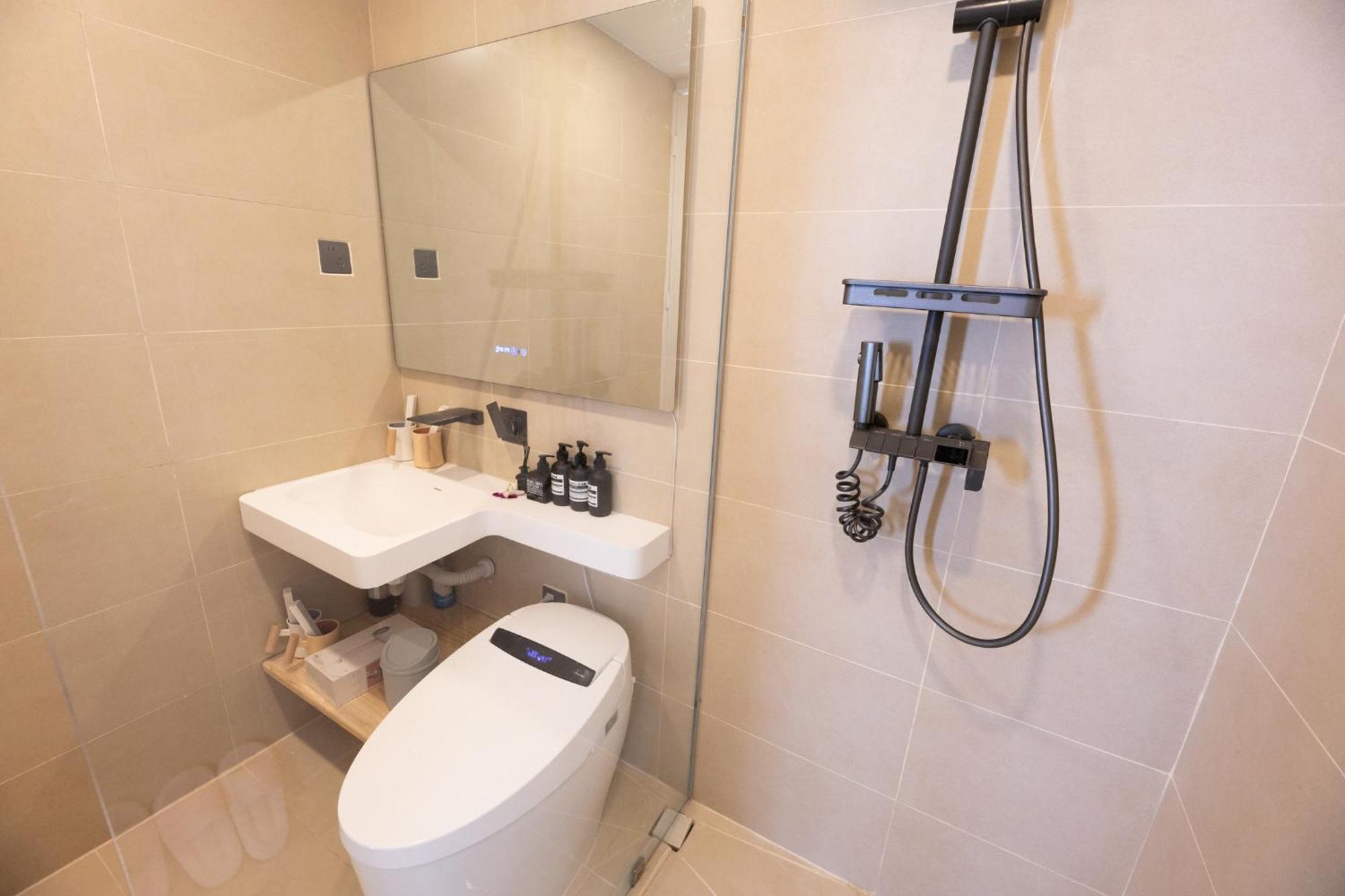 Ratchada Retreat Boutique Apartment