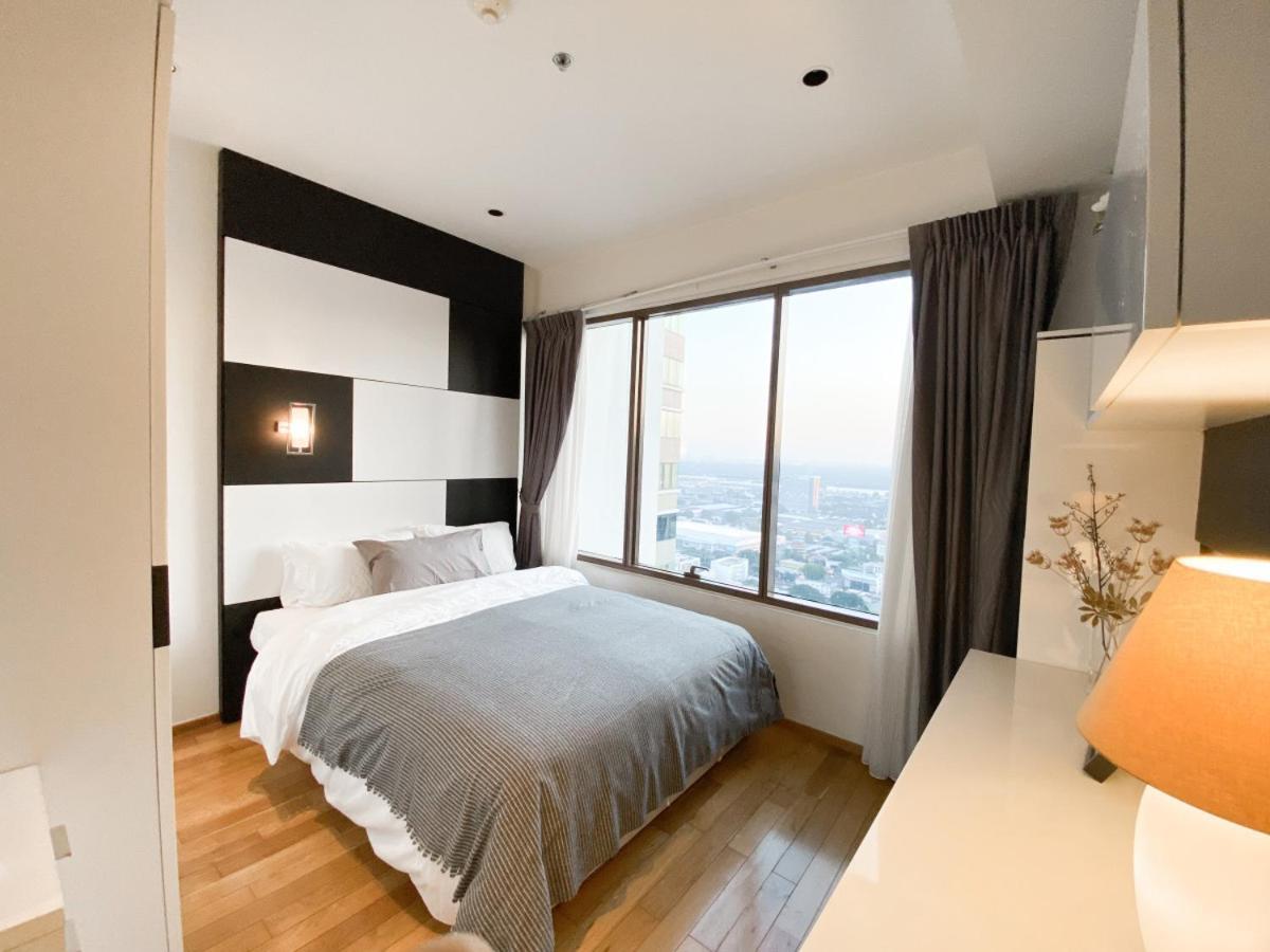 Bahay bakasyunan The Grand Penthouse 2br Ultra Fast Wifi Sukhumvit Bangkok
