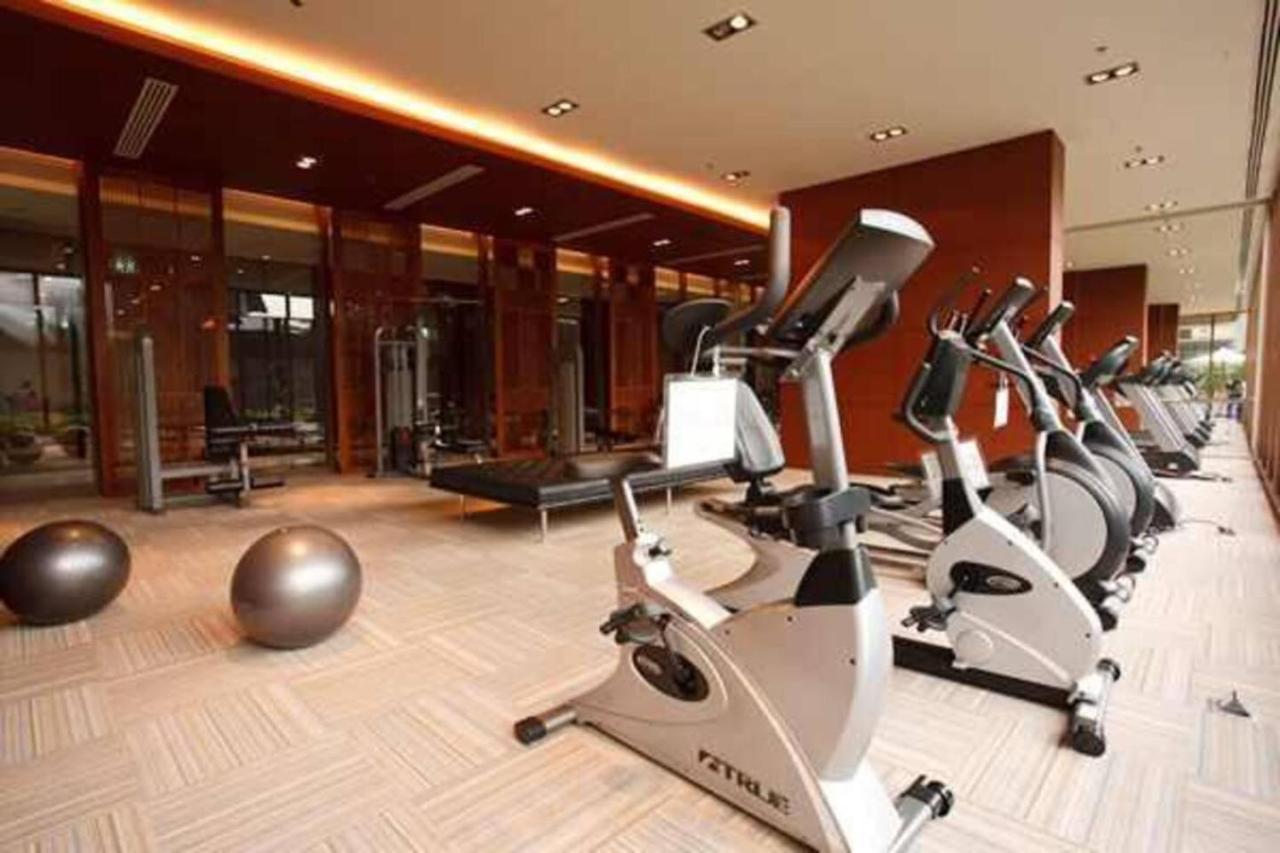 Bahay bakasyunan The Grand Penthouse 2br Ultra Fast Wifi Sukhumvit
