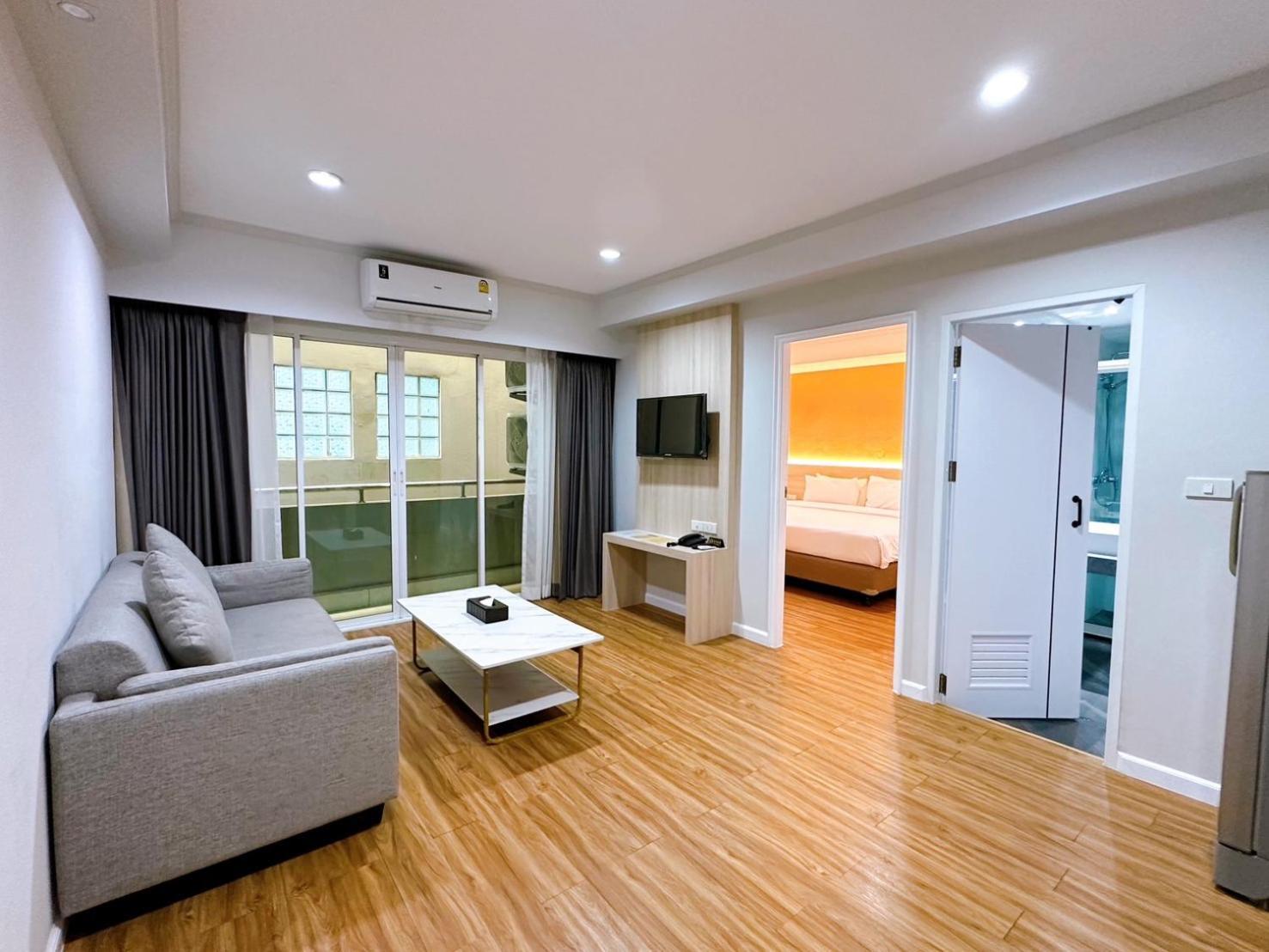 Hotel Miloft Sathorn - Sha Certified 5*