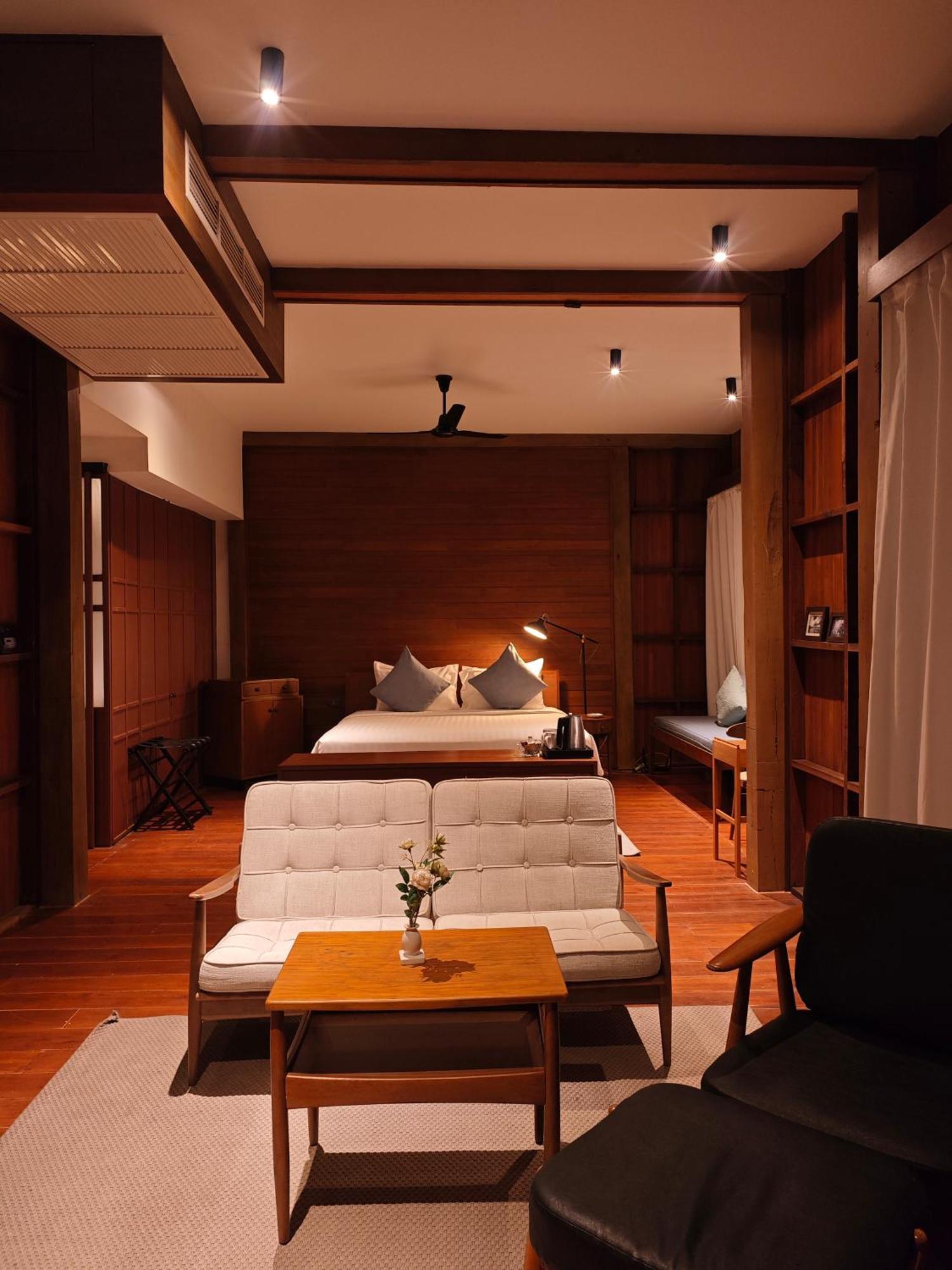 Hotel Chann Noi 3*