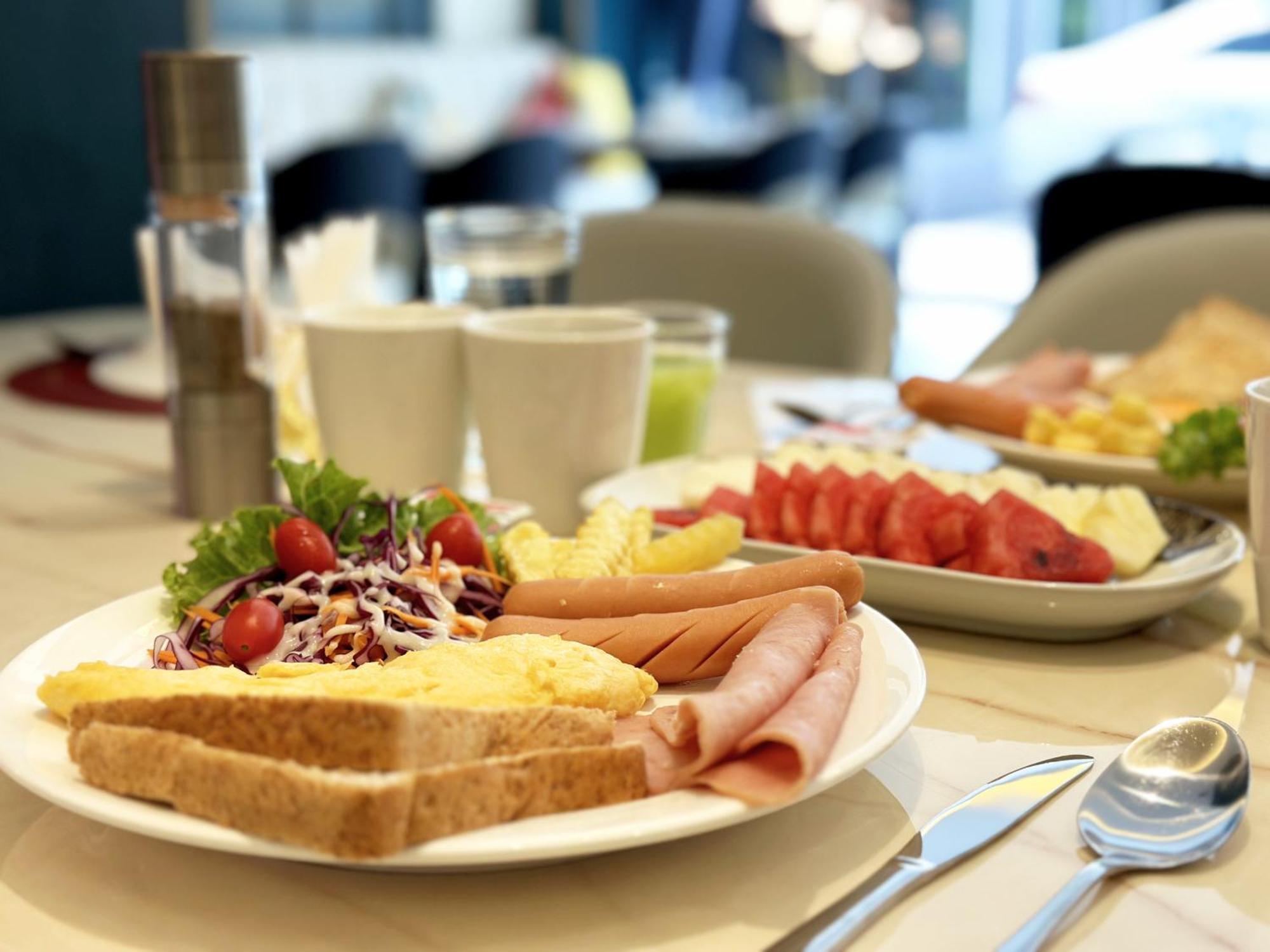 Hotel Sq Boutique 4*