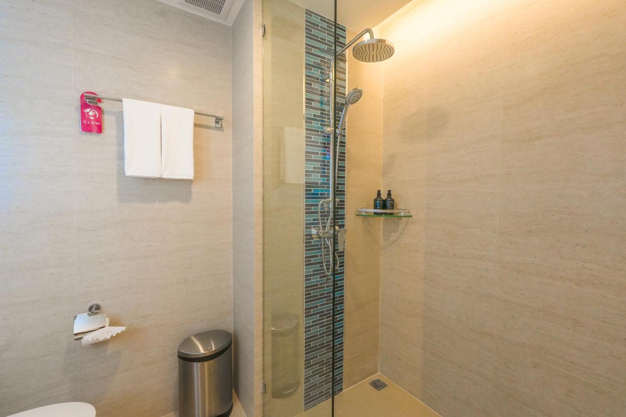 Glow Riverside Hotel 5*