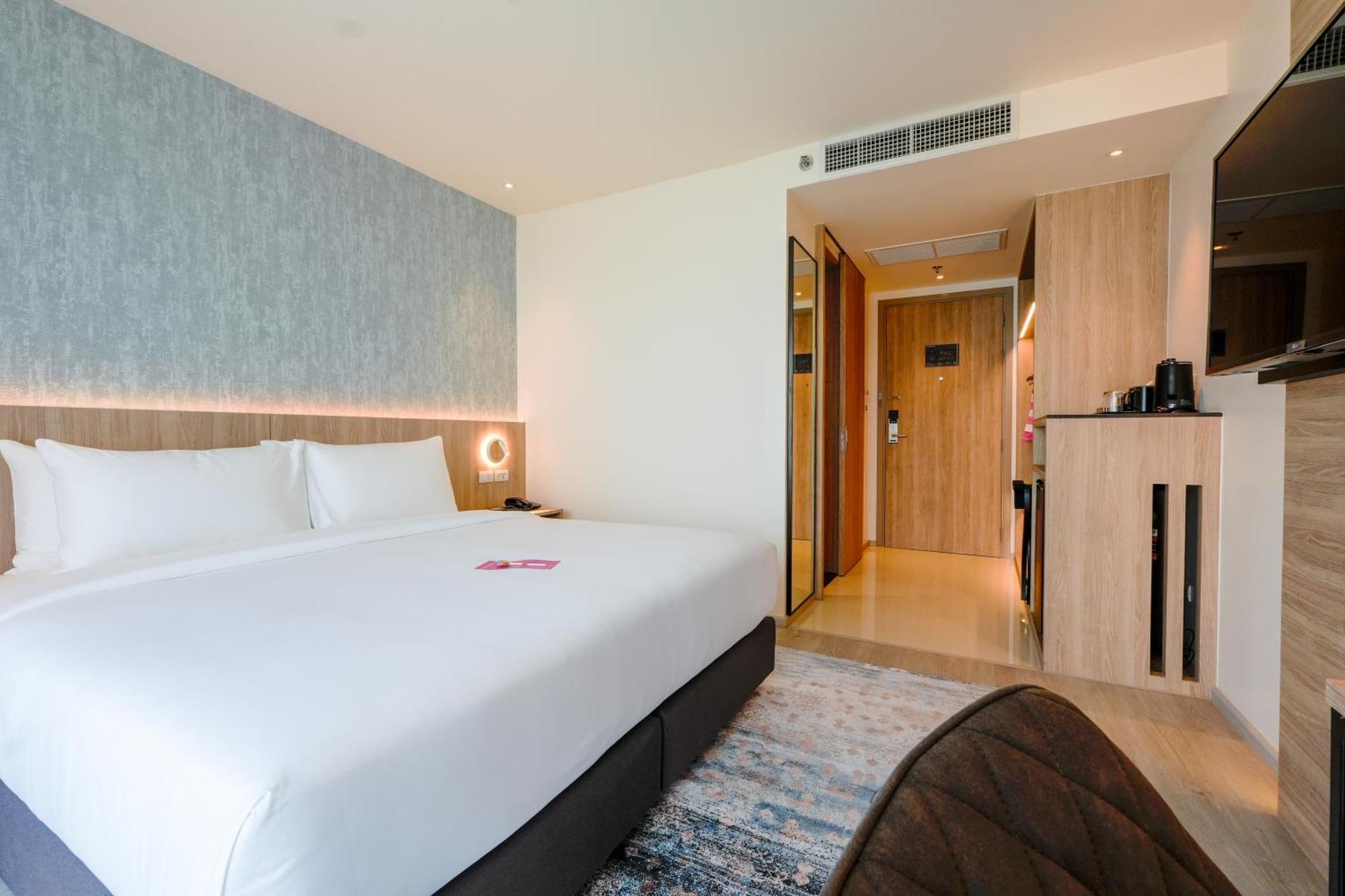 Glow Riverside 5* Bangkok