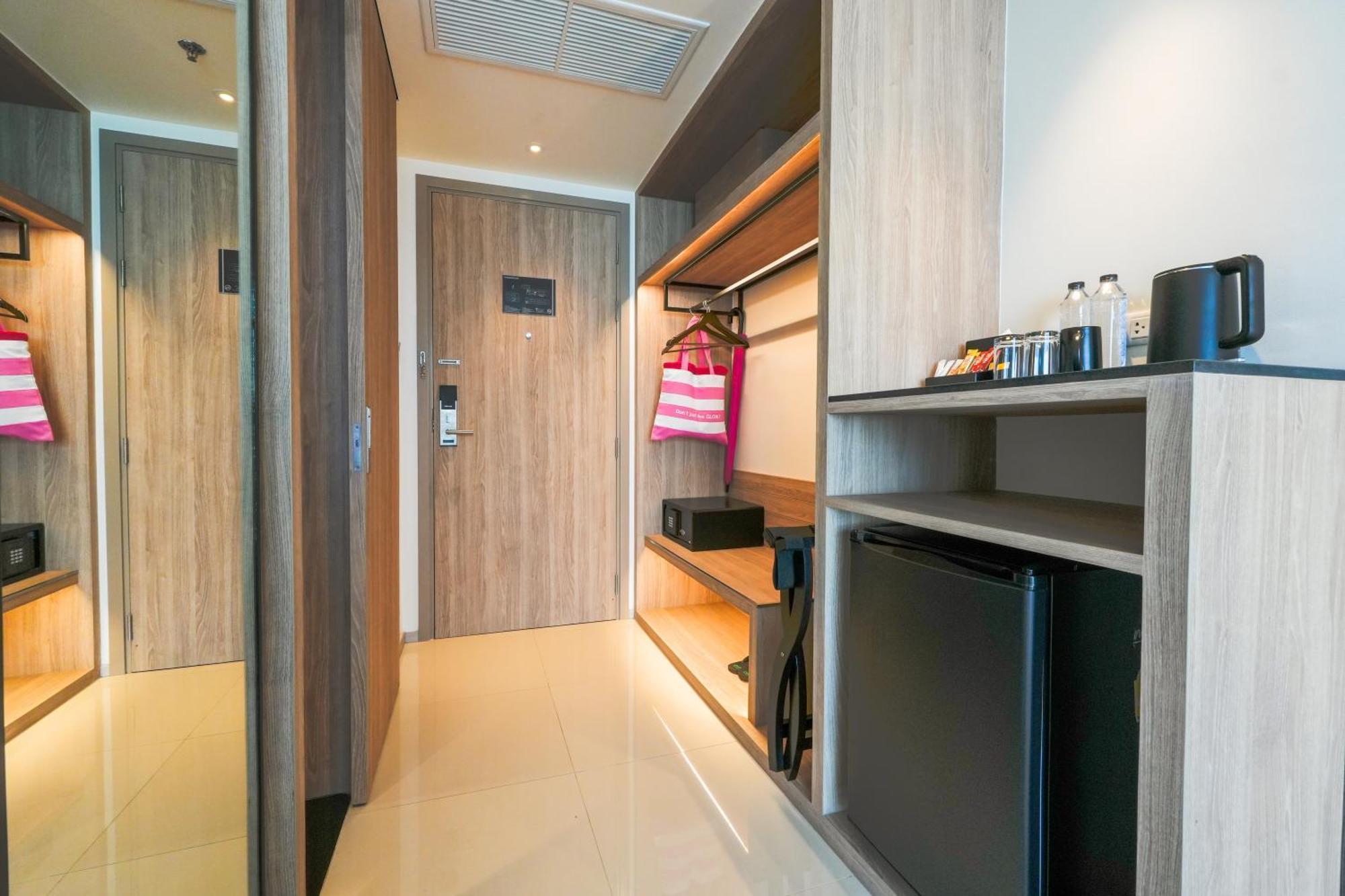 Glow Riverside 5*