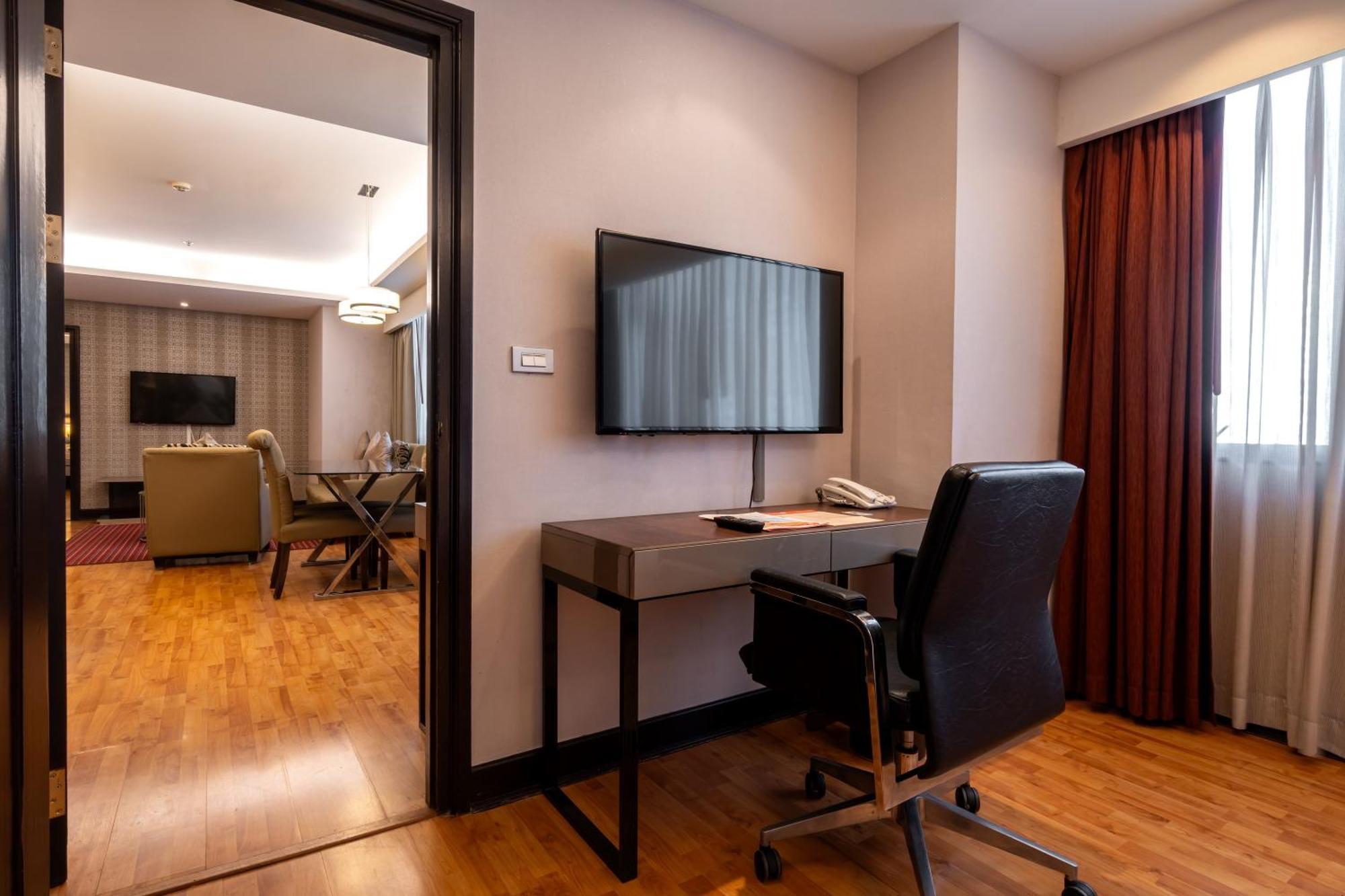 Rembrandt Residences