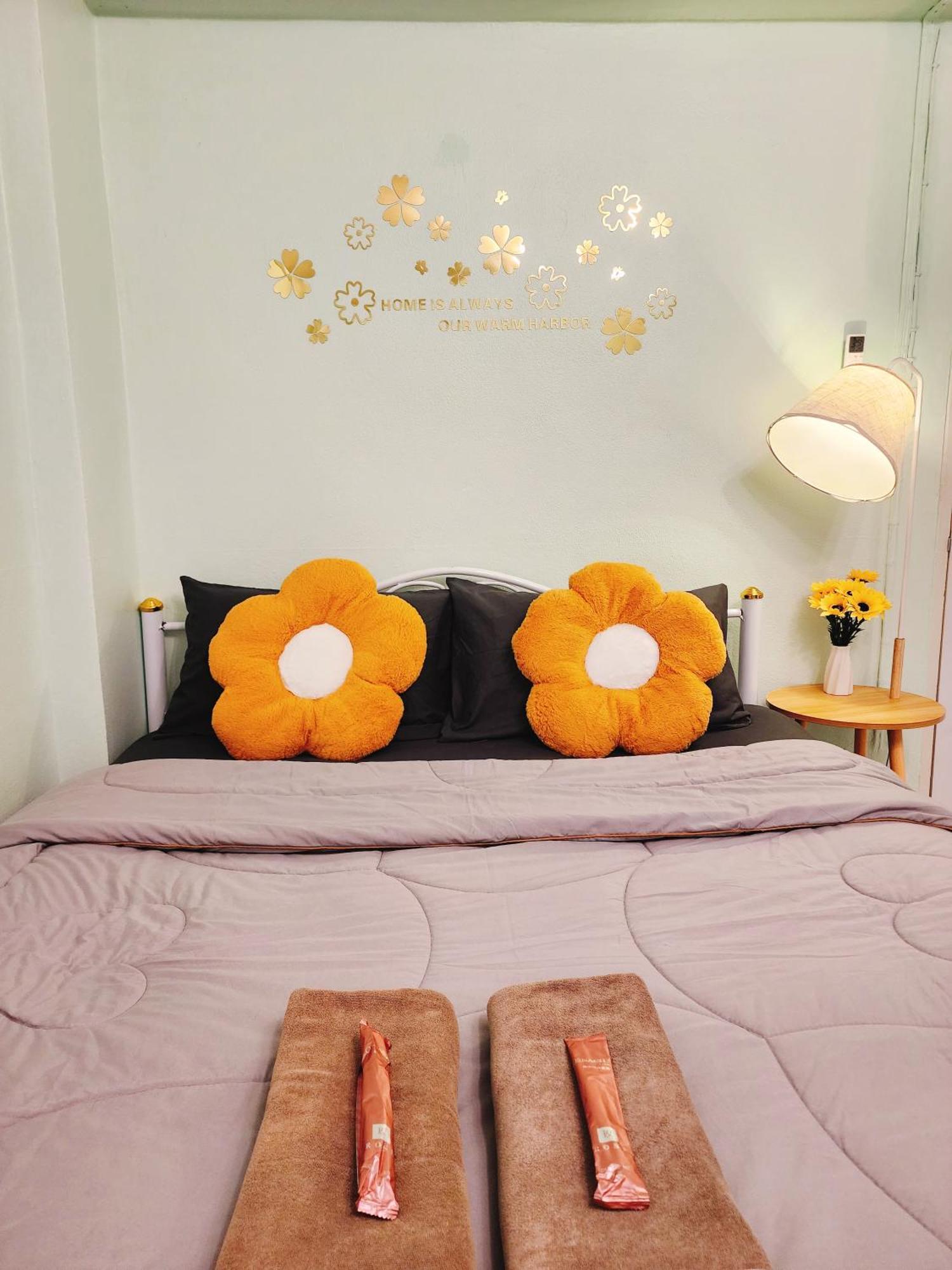 Apartment 805-stp Homely Free Wi-fi And Near Bts Line Bangkok