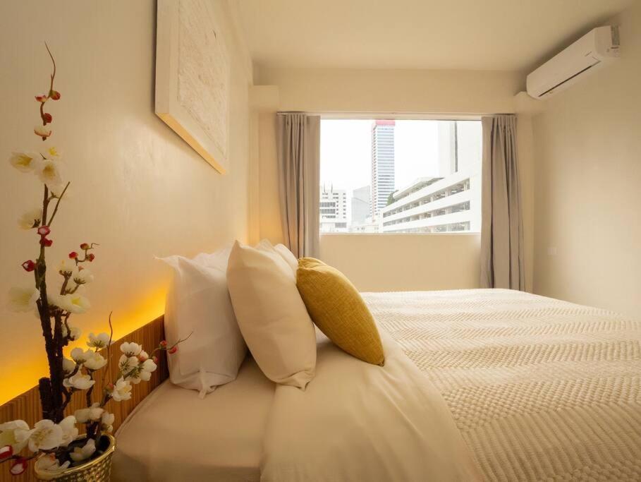 Cozy 2-bedroom In Silom Center - 6a Apartment Bangkok
