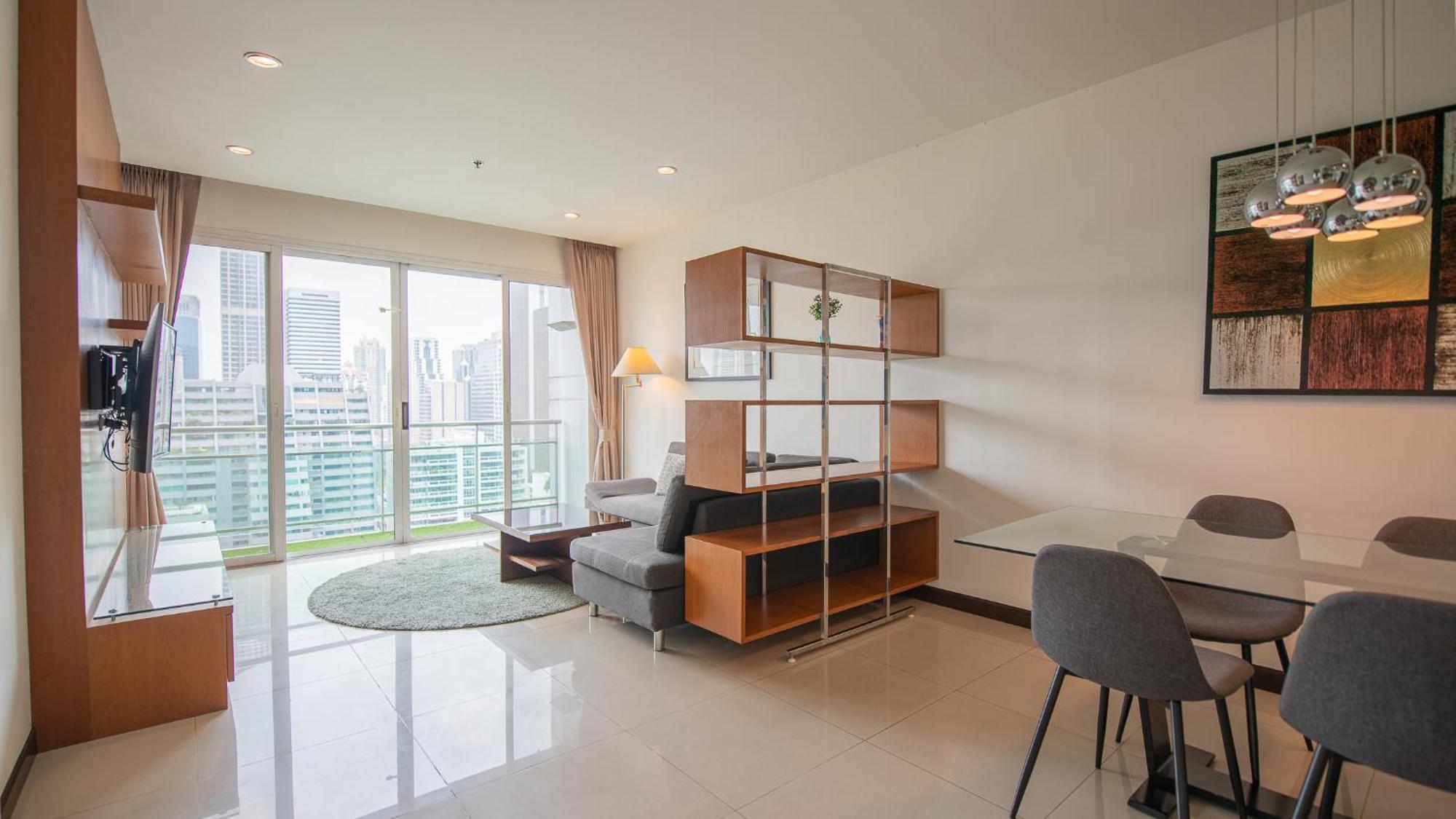Apartment Prime 11, High Floor Over Pool, 2 Bedroom 2 Balcony