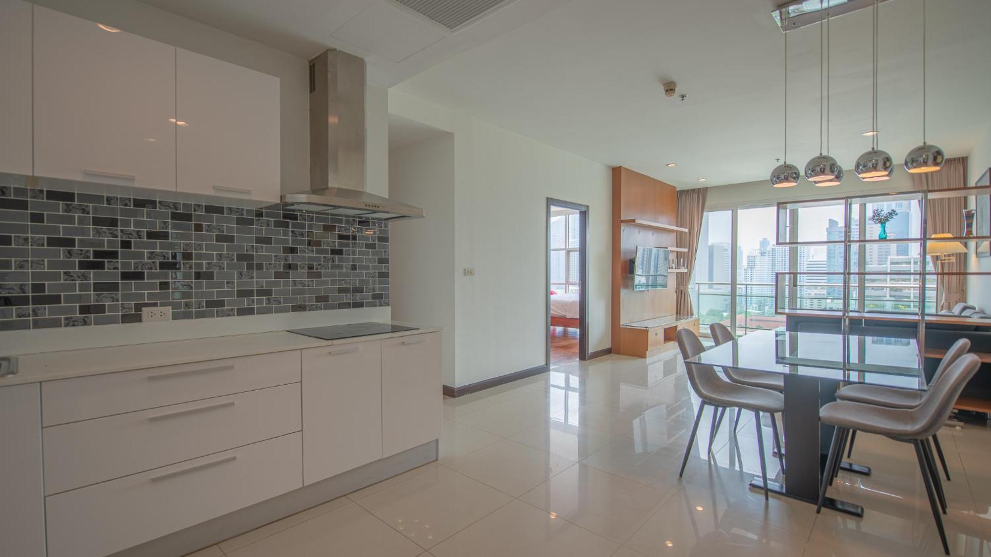 Apartment Prime 11, High Floor Over Pool, 2 Bedroom 2 Balcony Bangkok