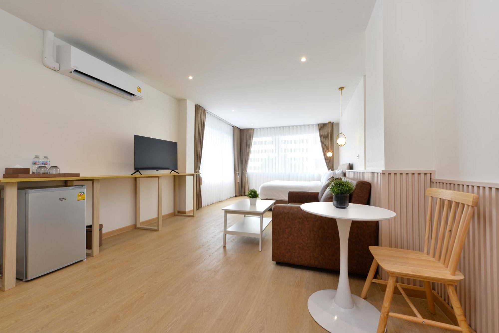Ratchathewi Hyde Away Hostel Bangkok