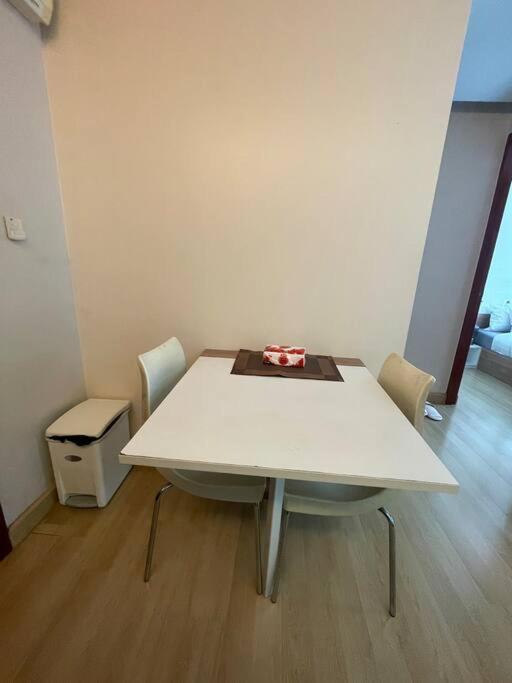 Cozy At Huai Khwang Close To Mrt