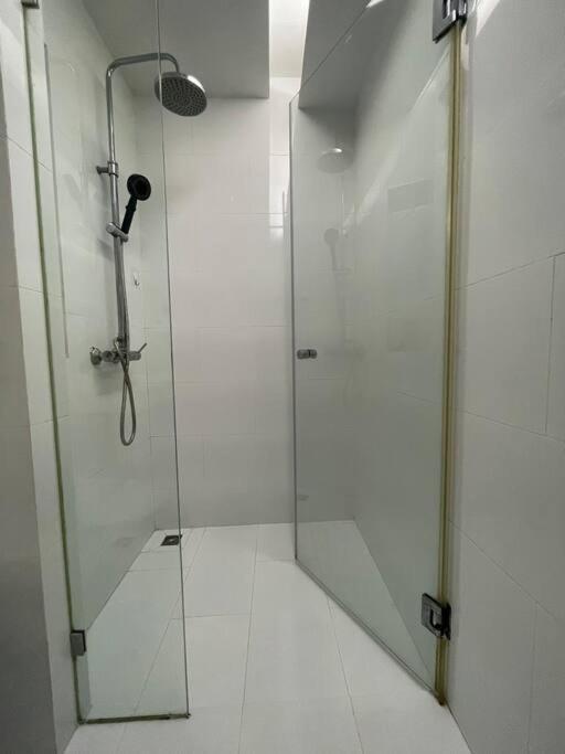 Cozy At Huai Khwang Close To Mrt * Bangkok