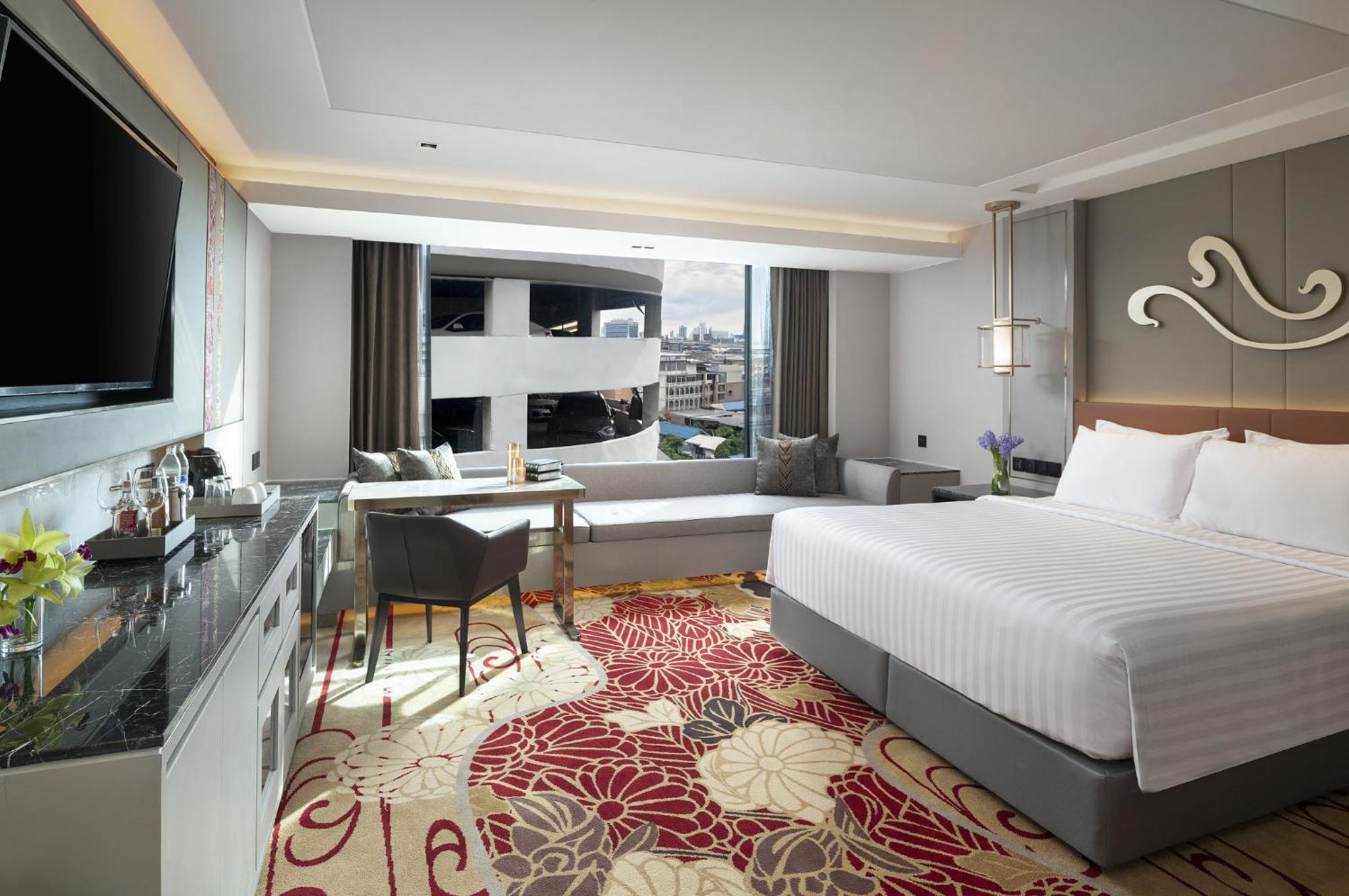 Valia 5* Bangkok