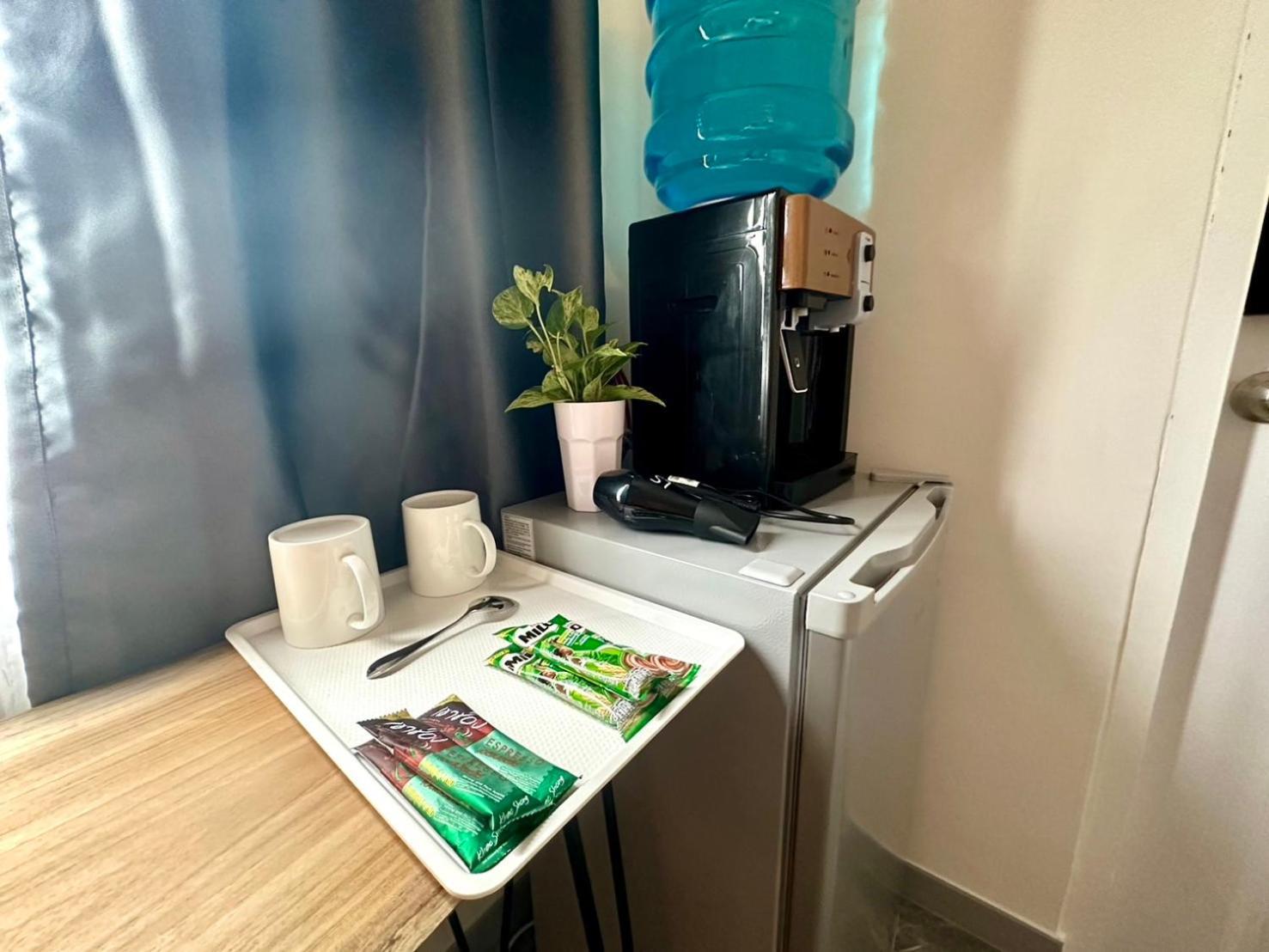 The White Den Chatuchak Hostel Bangkok