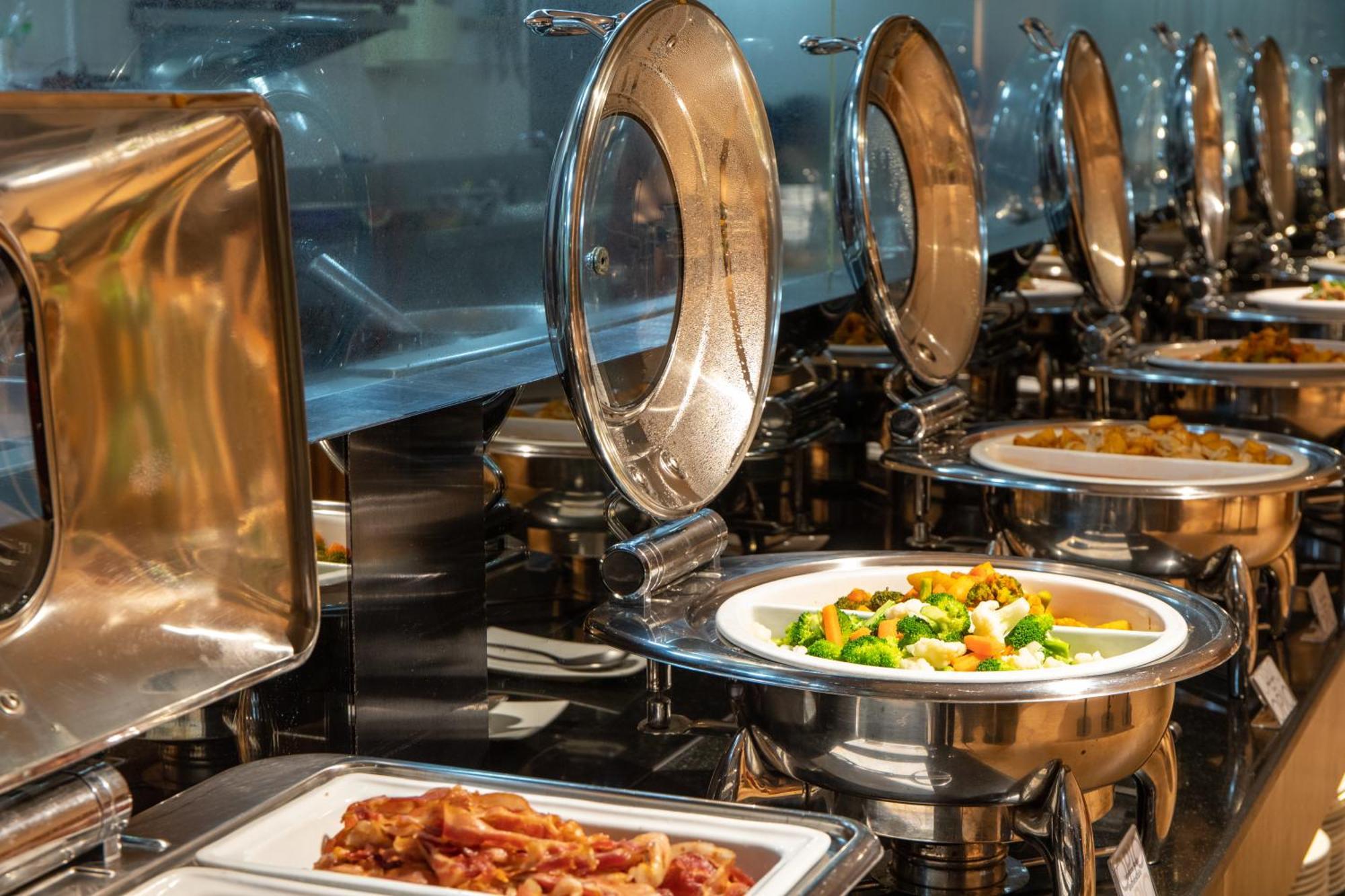 Hotel Golden Tulip Mandison 4*