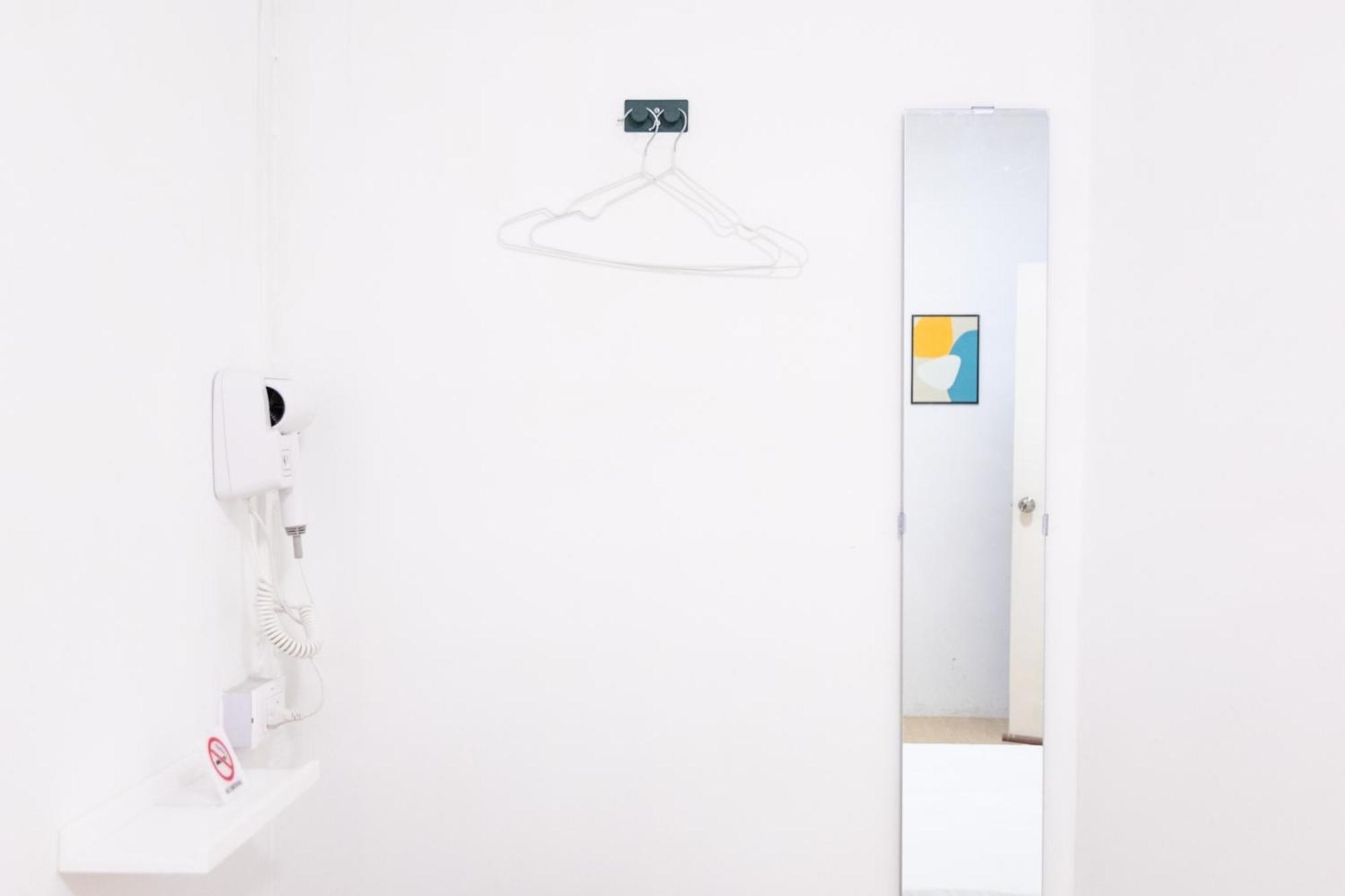 Transit Donmueang Airport Hostel Bangkok