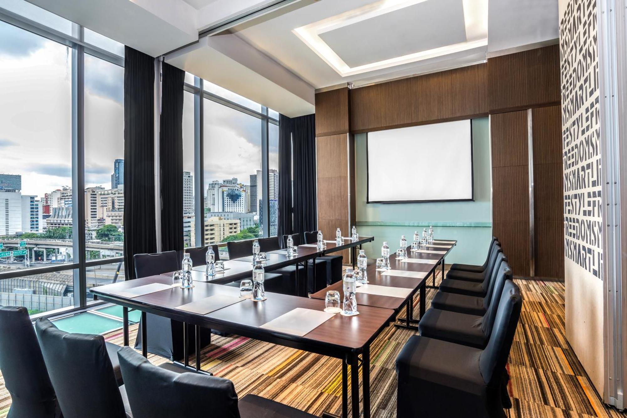 Novotel Ploenchit Sukhumvit - Sha Extra