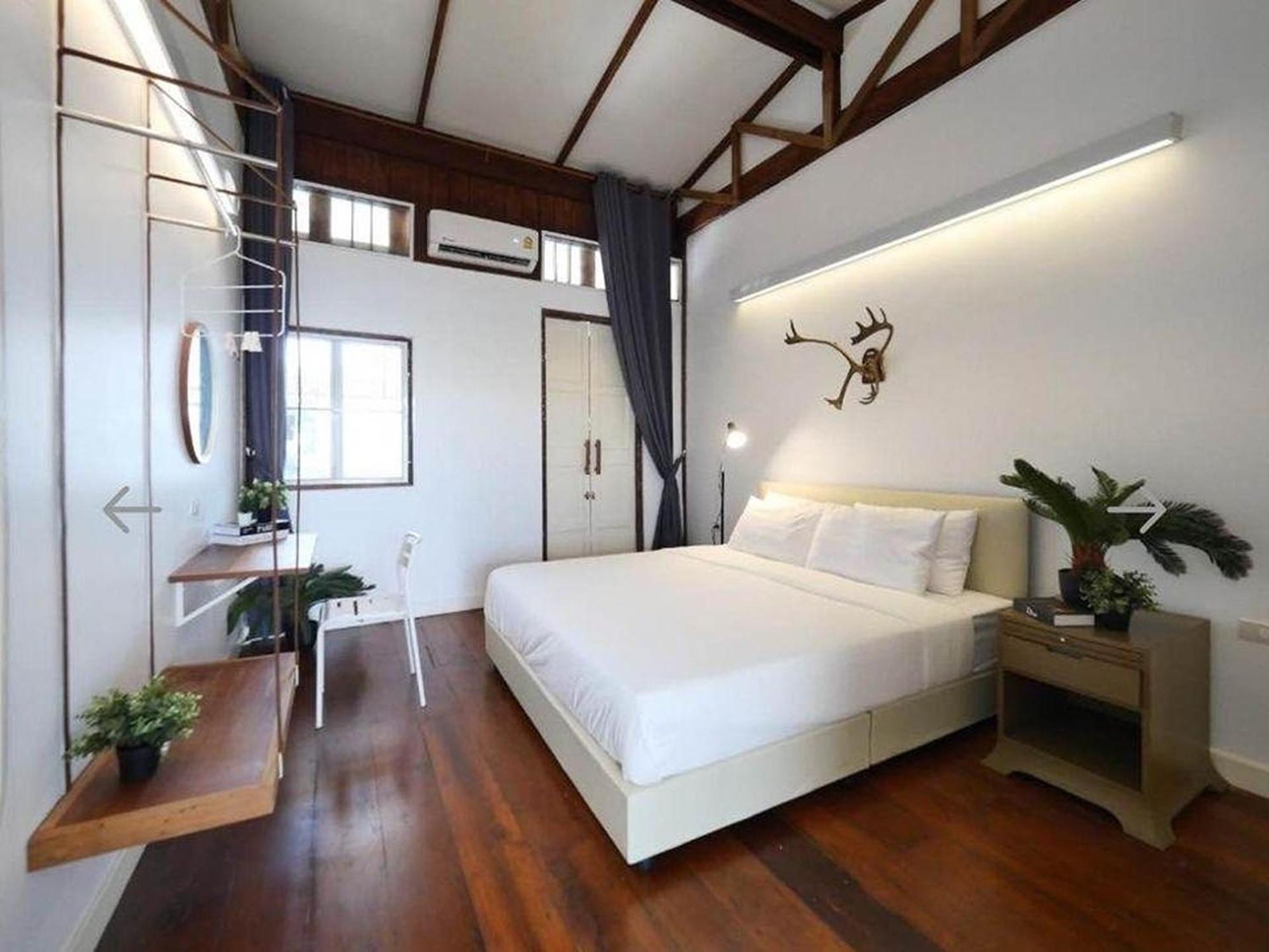 Bw The River Villa *