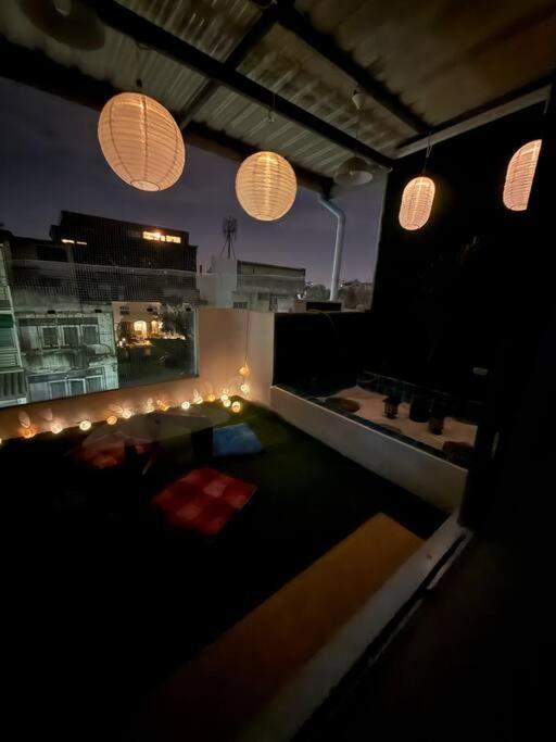 Holiday home Huge 4 Story Japanese House Sleeps 9 Center