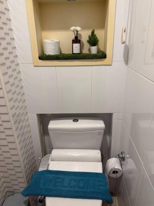 Huge 4 Story Japanese House Sleeps 9 Center * Bangkok