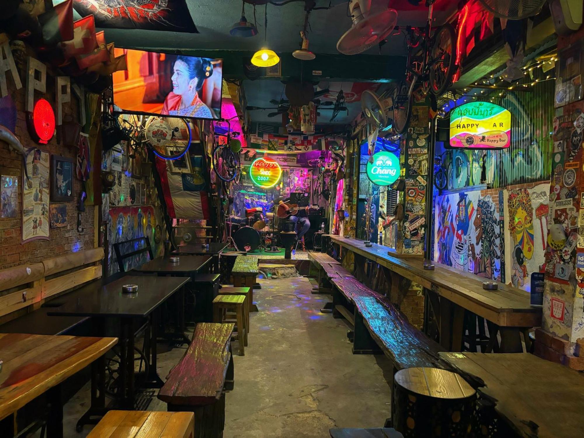 Hansa Khaosan Hostel *