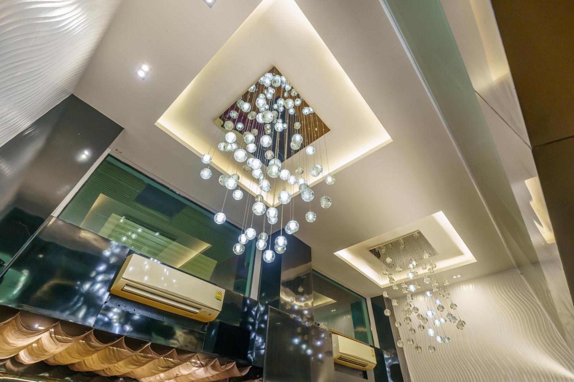 Hotel Deco Lux *