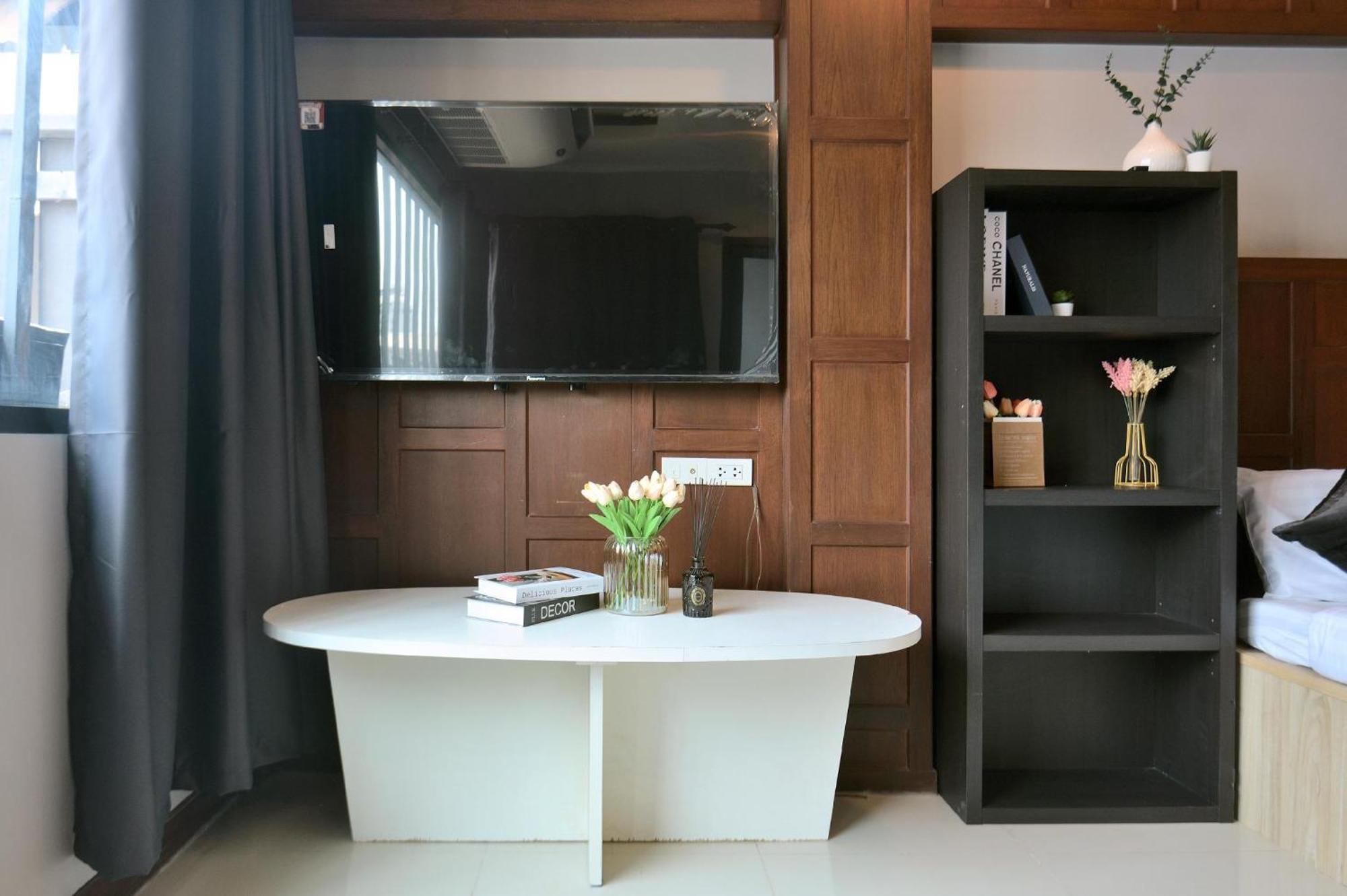 Deco Lux Hotel Bangkok