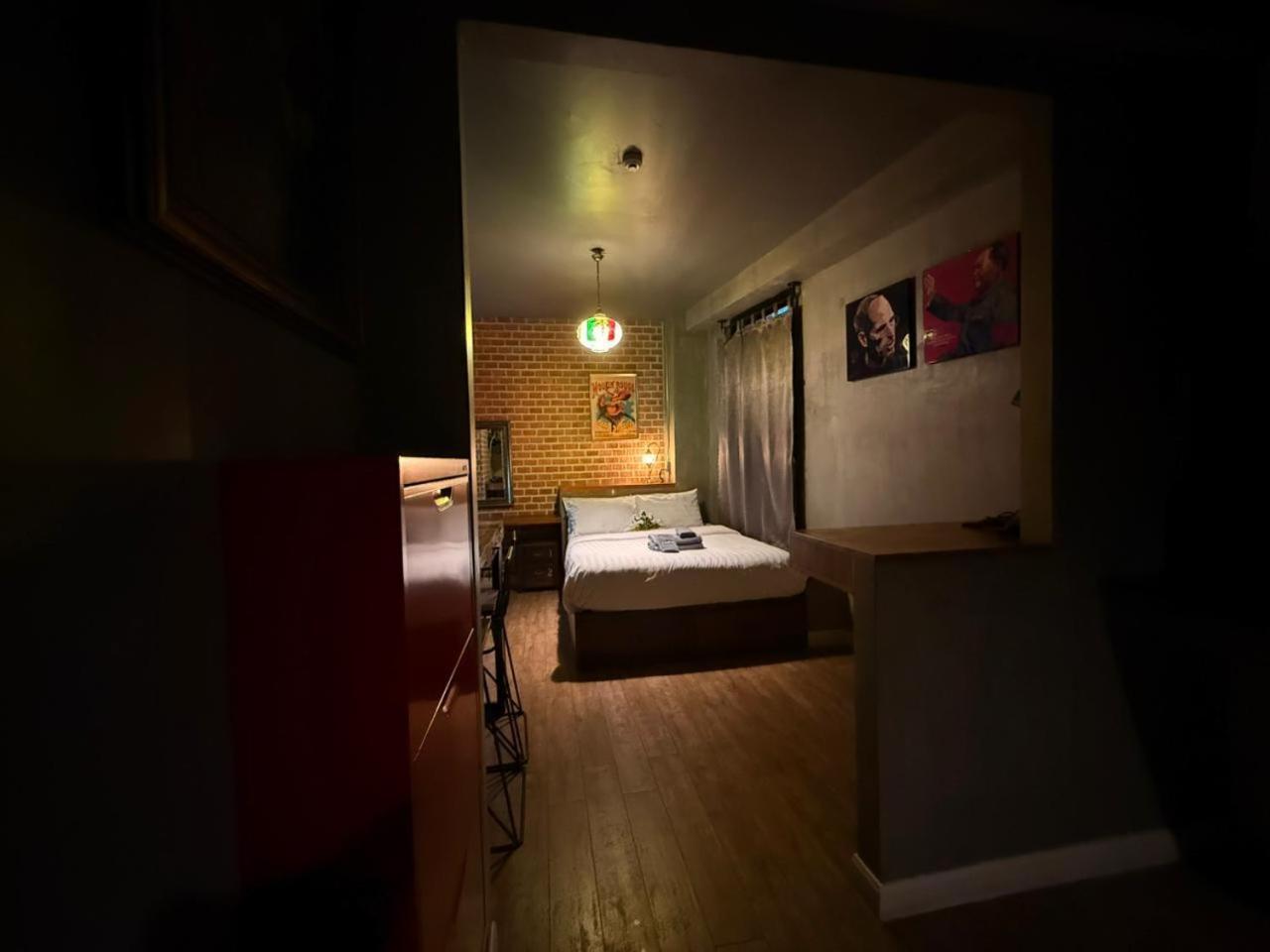 Rent V38 #420 Friendly Thailand Bangkok