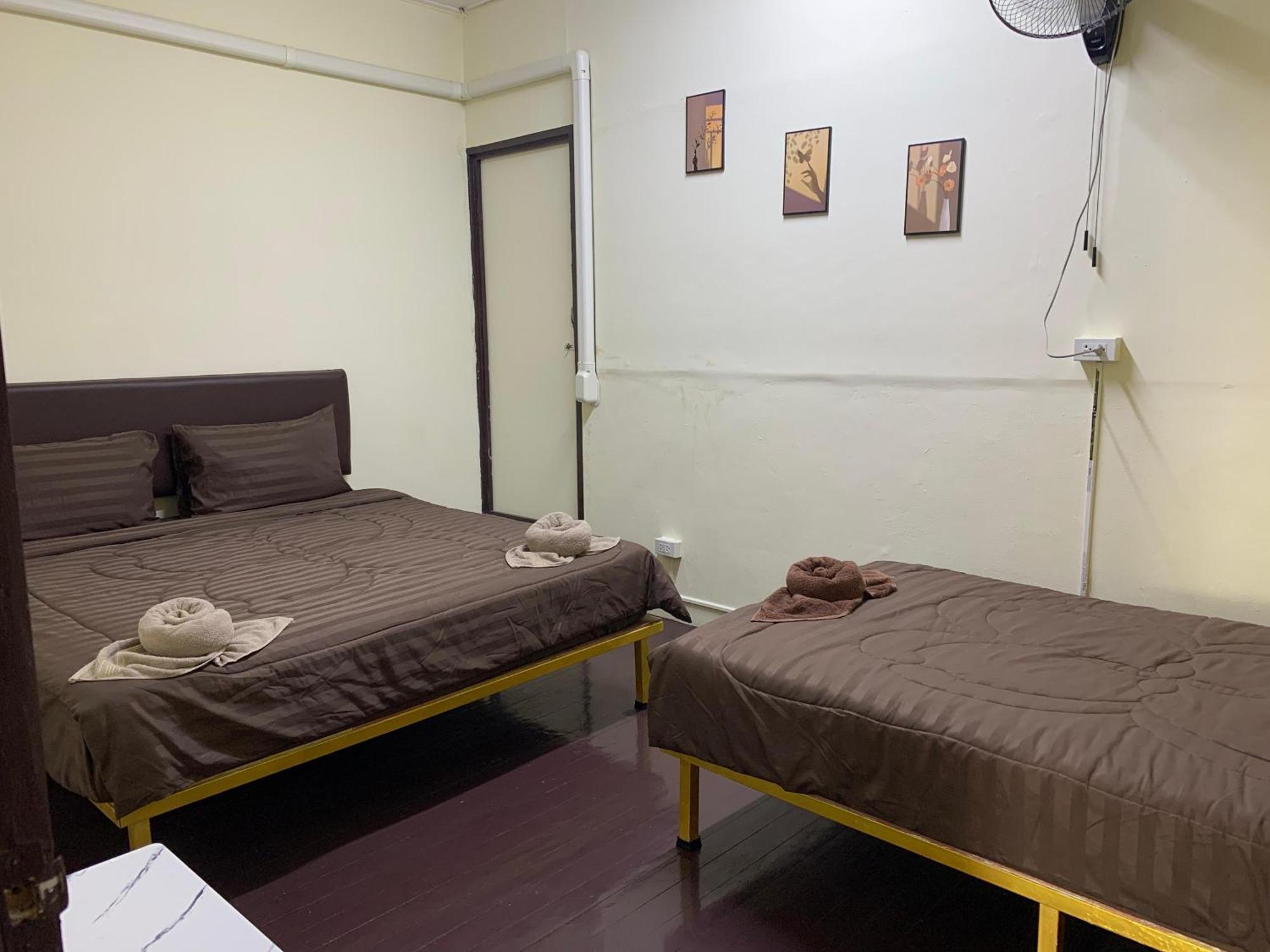 The House 2 Hostel