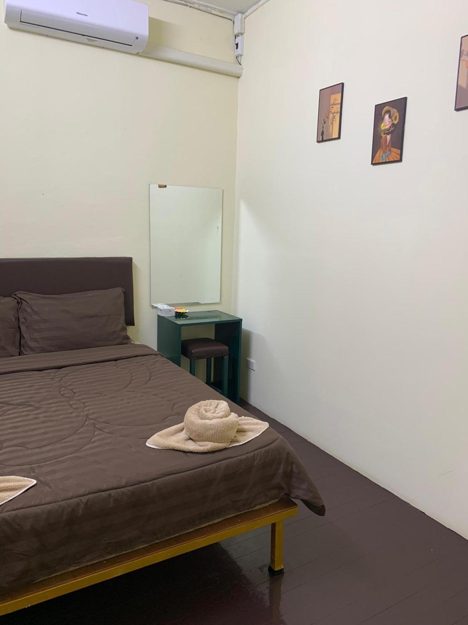 Hostel The House 2 *
