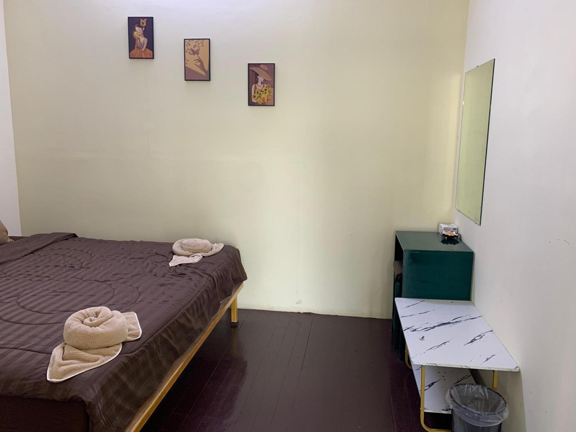 The House 2 Hostel