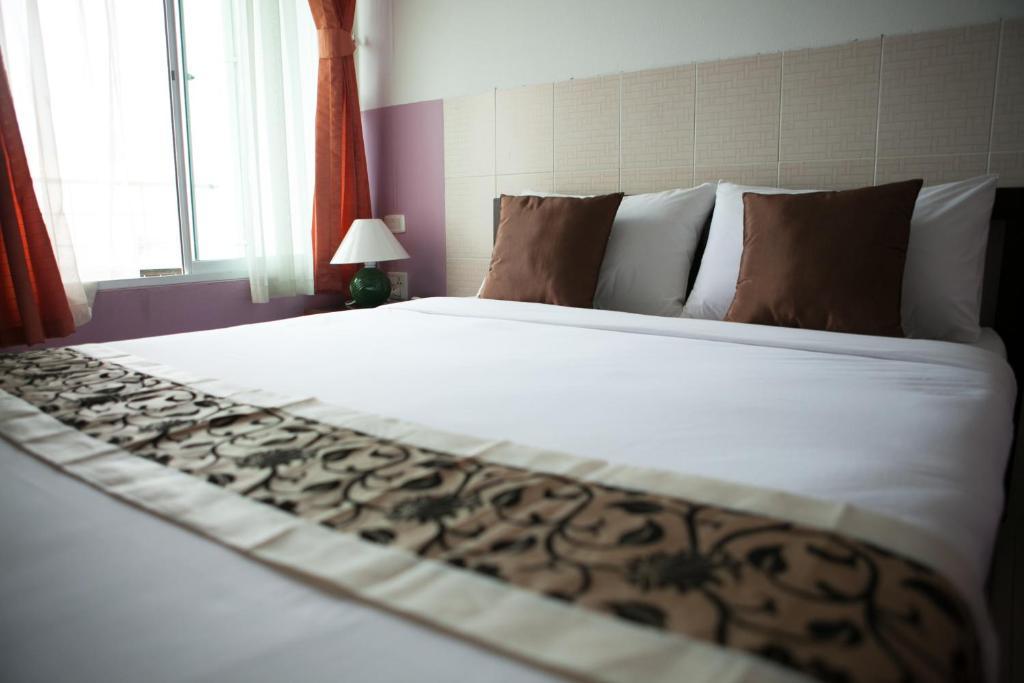 Ratchada 17 Place Bangkok