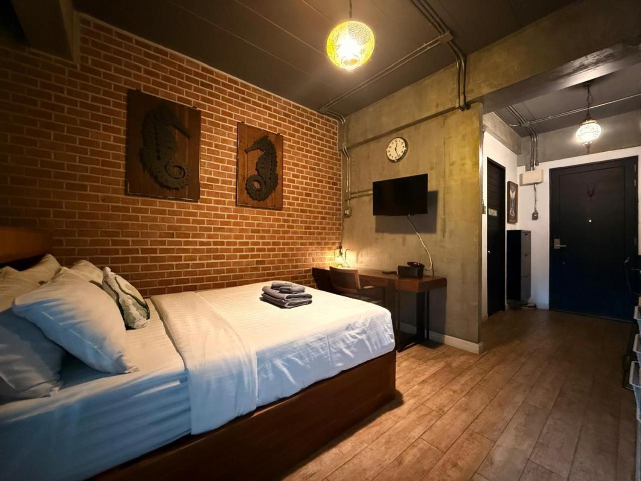 Rent V38 #420 Friendly Thailand Aparthotel 4*