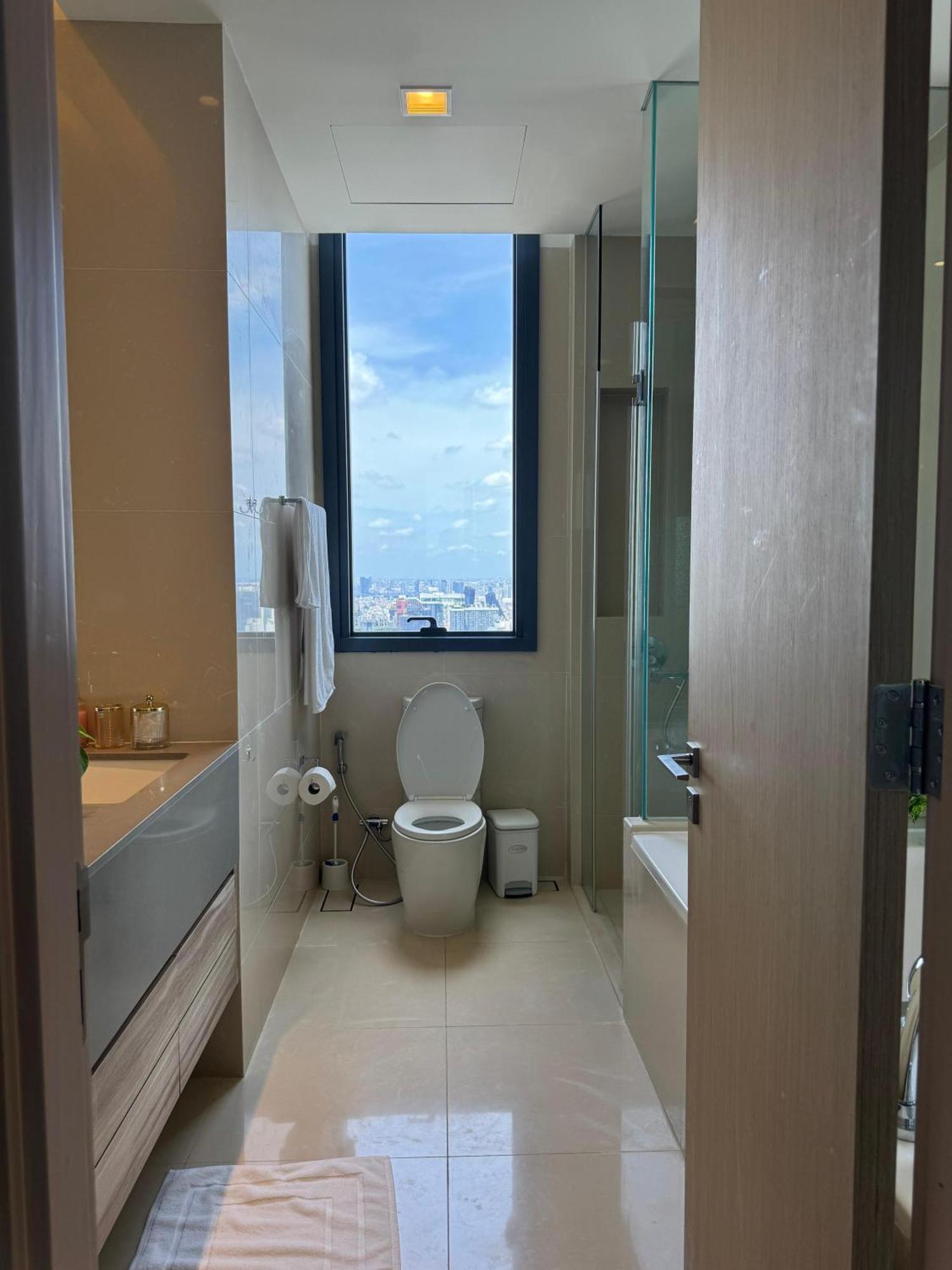 Apartment The Esse Asoke Bangkok