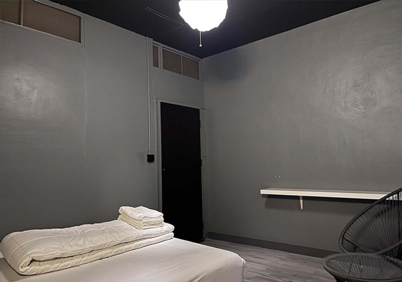 Hostel Doctor Alien Don Mueang