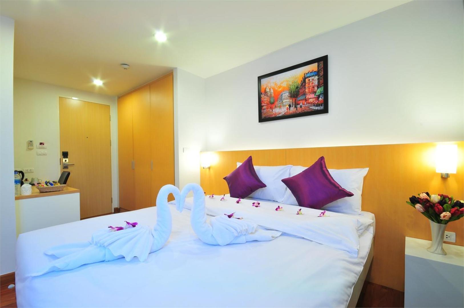 Premier Place Hotel 3*