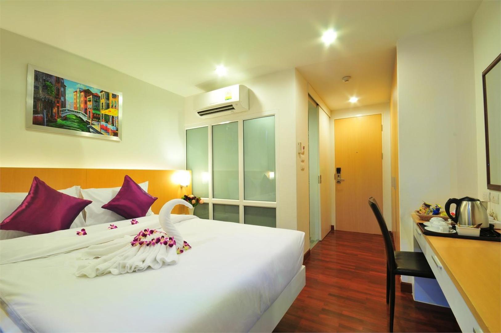 Premier Place Hotel 3*