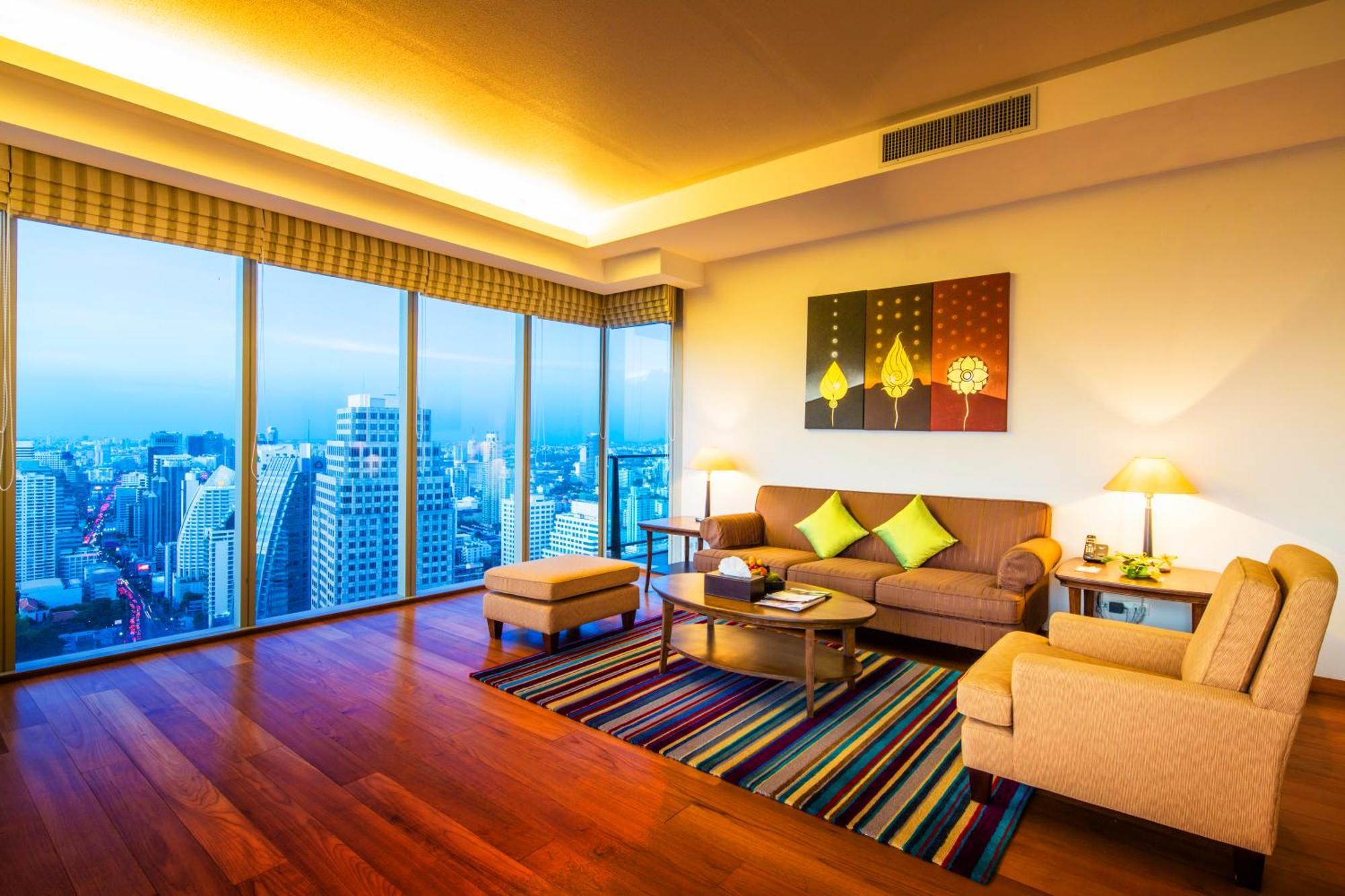Column Aparthotel 4*