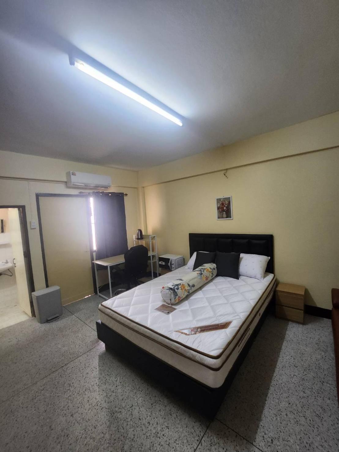 Phra Khanong Bts Apartment