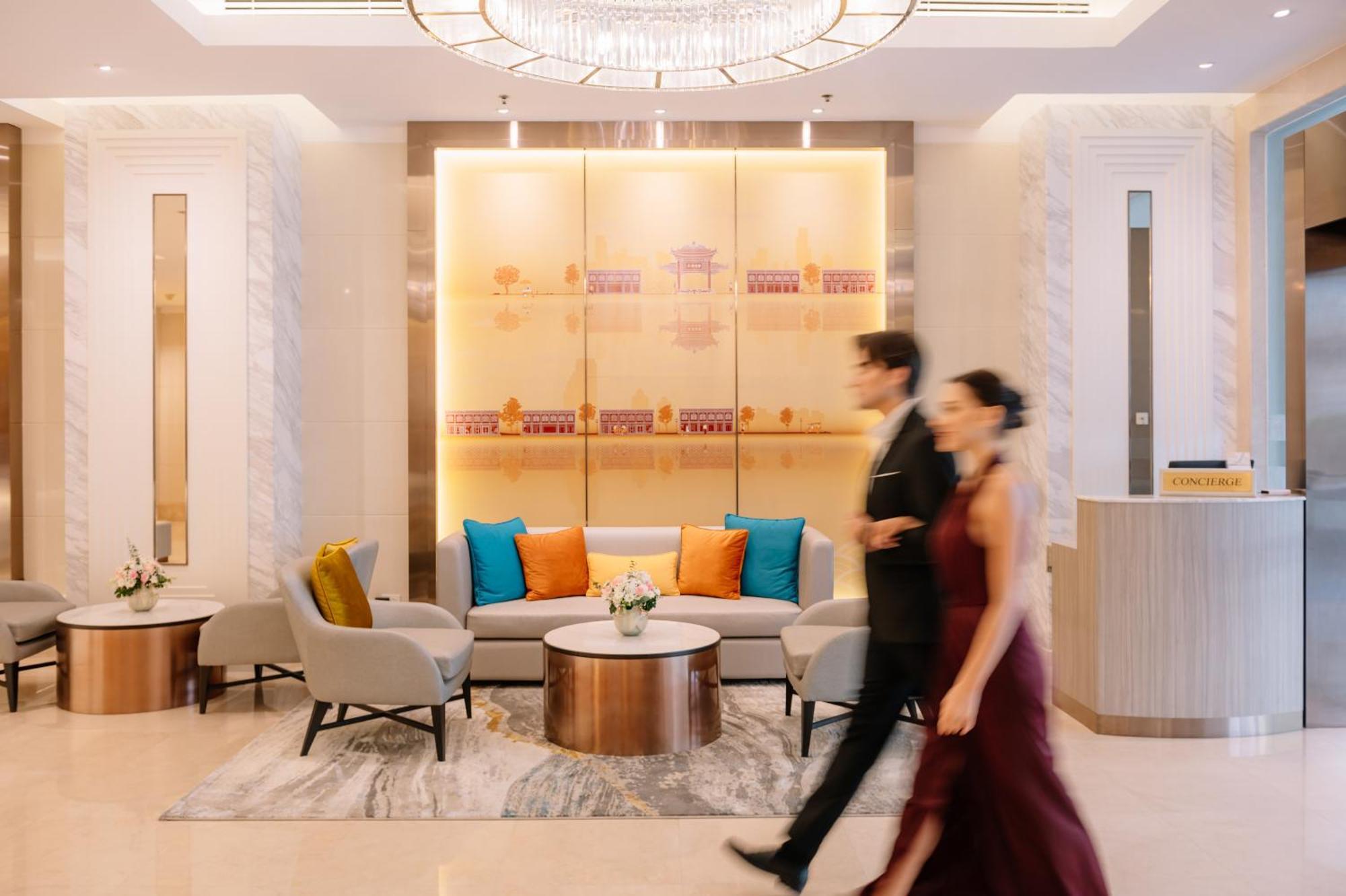 Centre Point Silom - Newly Renovated 4*