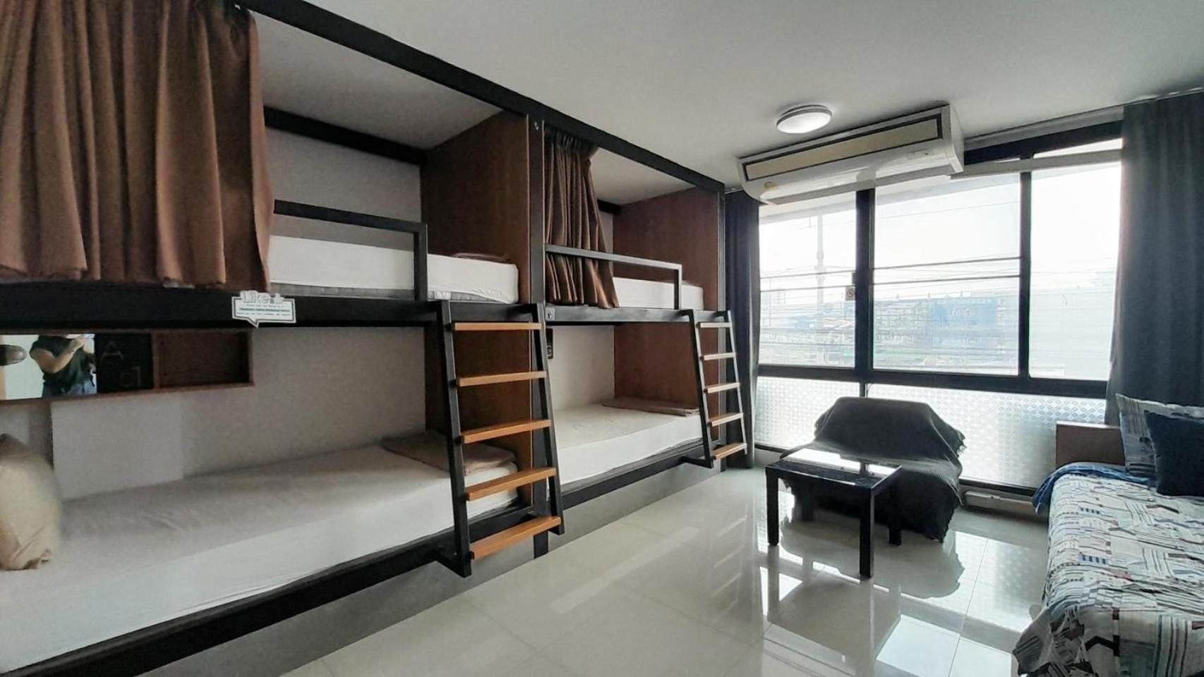 Homey-donmueang Hostel *
