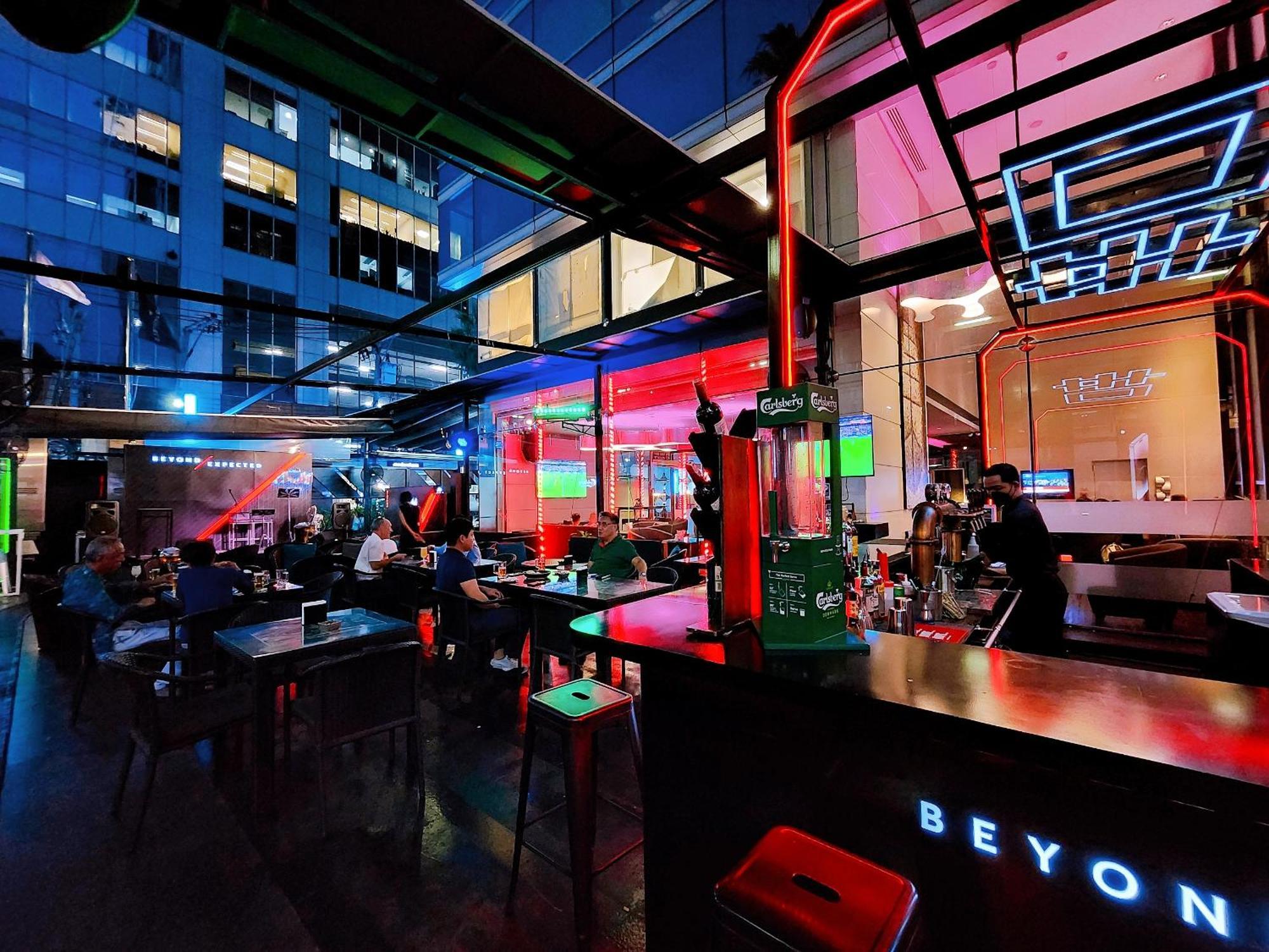 Novotel Ploenchit Sukhumvit - Sha Extra