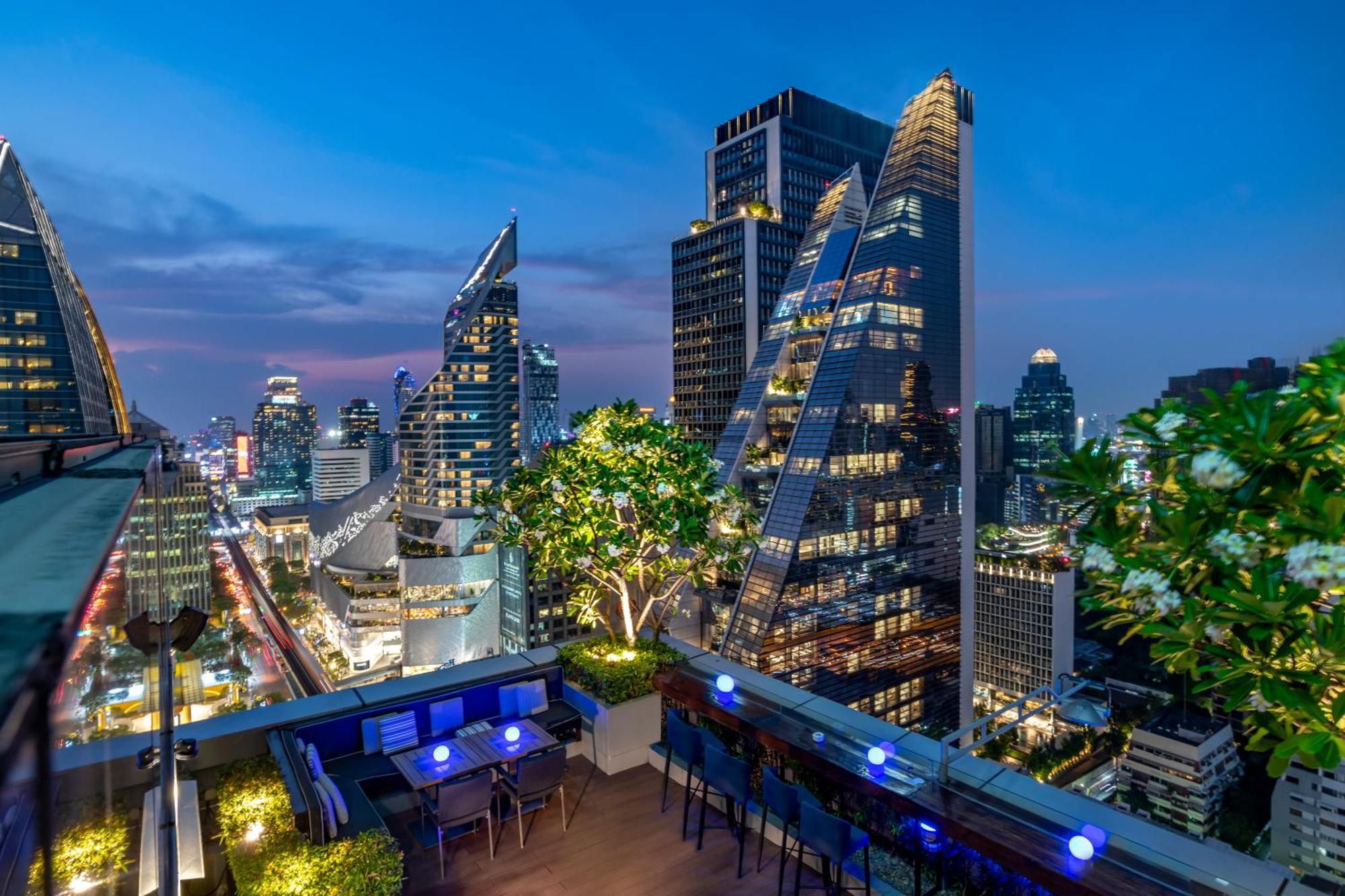 Hotel Novotel Ploenchit Sukhumvit - Sha Extra 4*