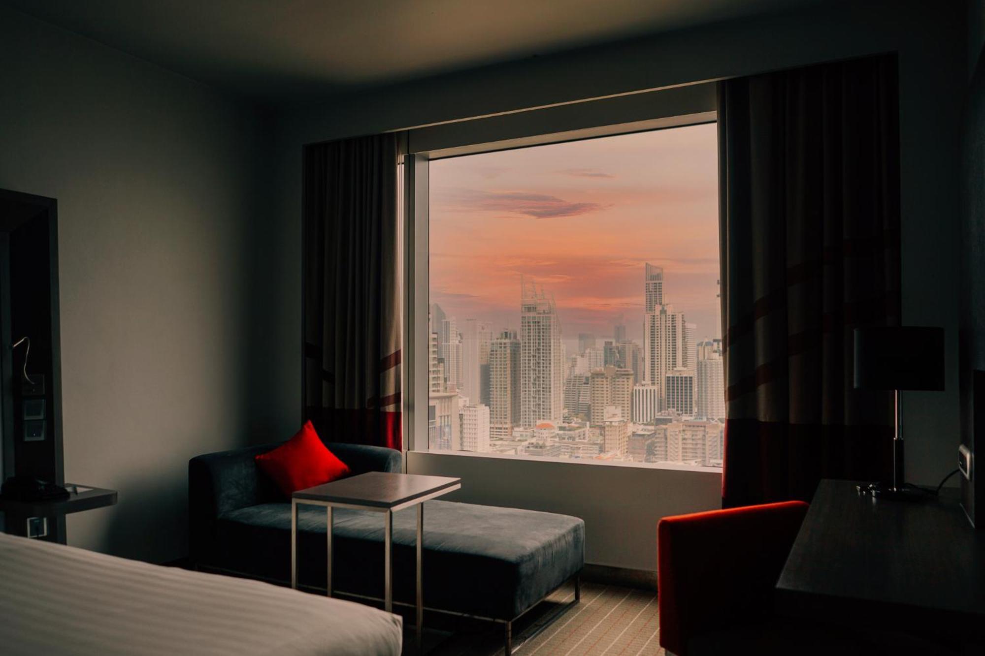 Novotel Ploenchit Sukhumvit - Sha Extra 4*