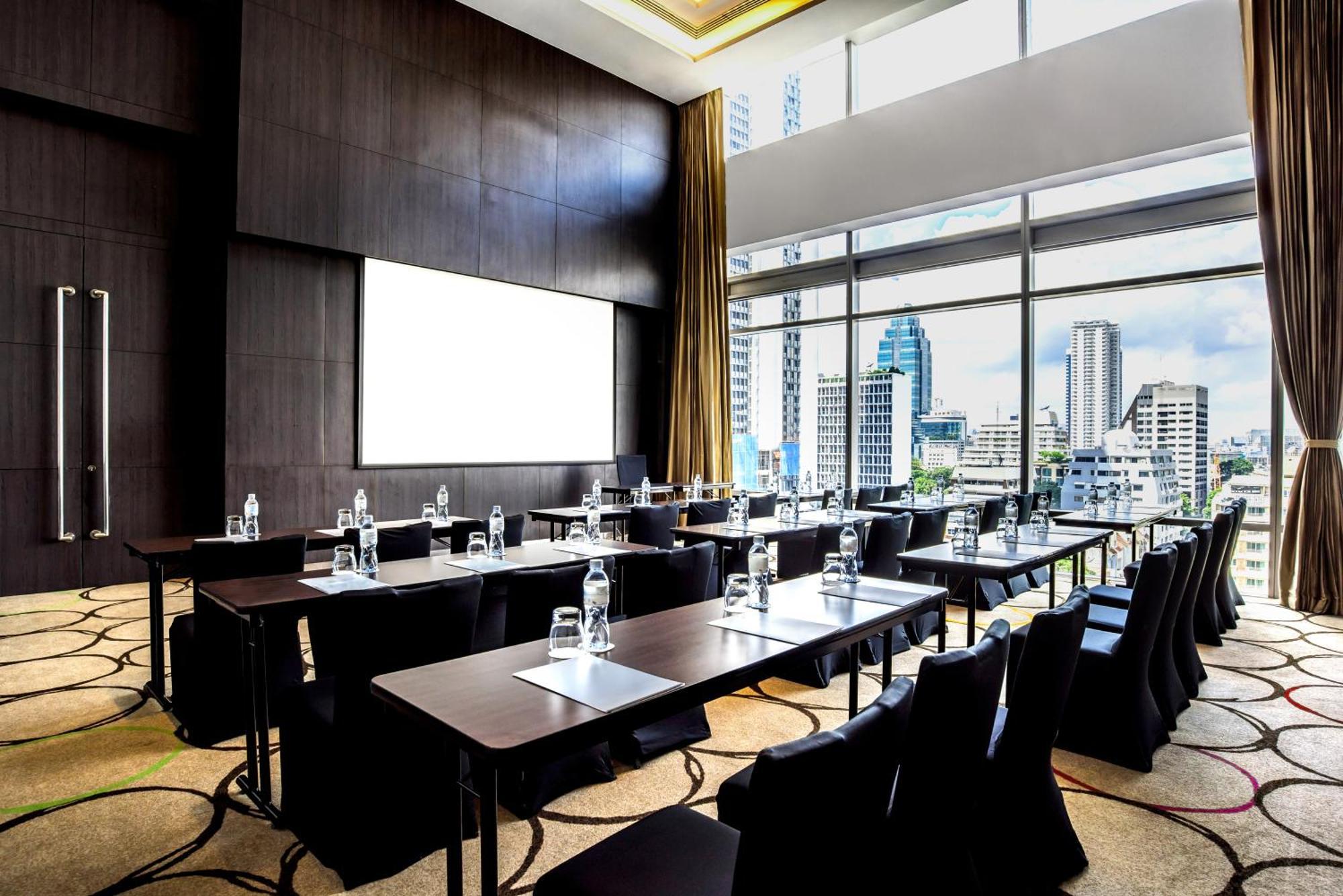 Novotel Ploenchit Sukhumvit - Sha Extra