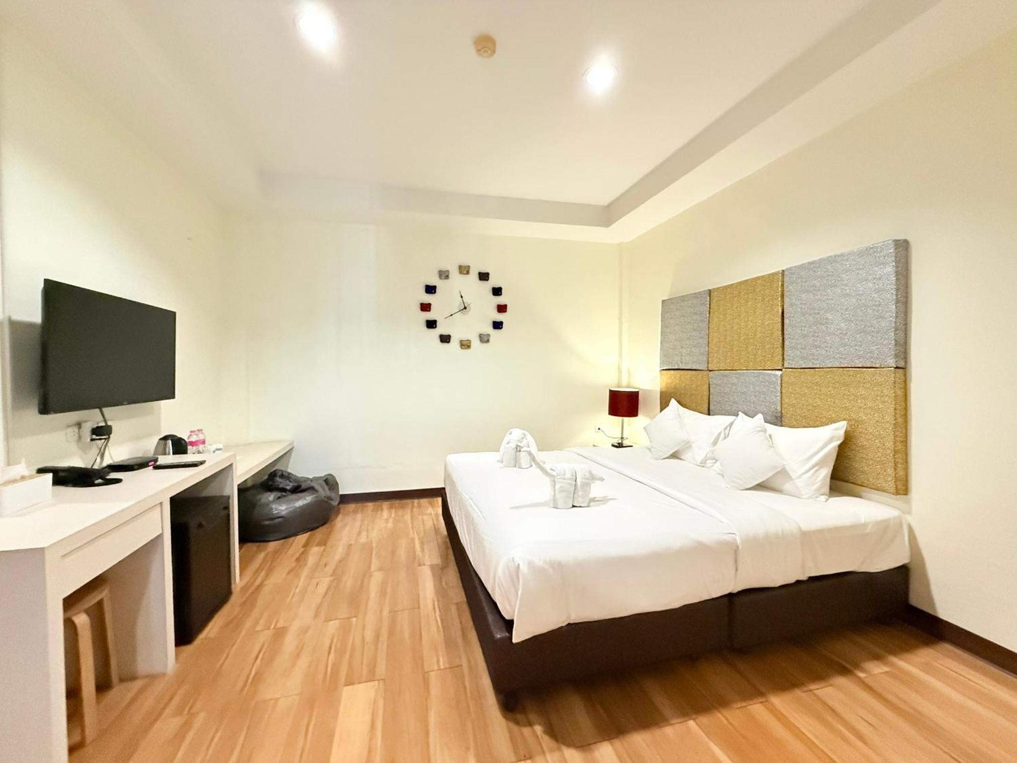 River Loka Hotel Bangkok